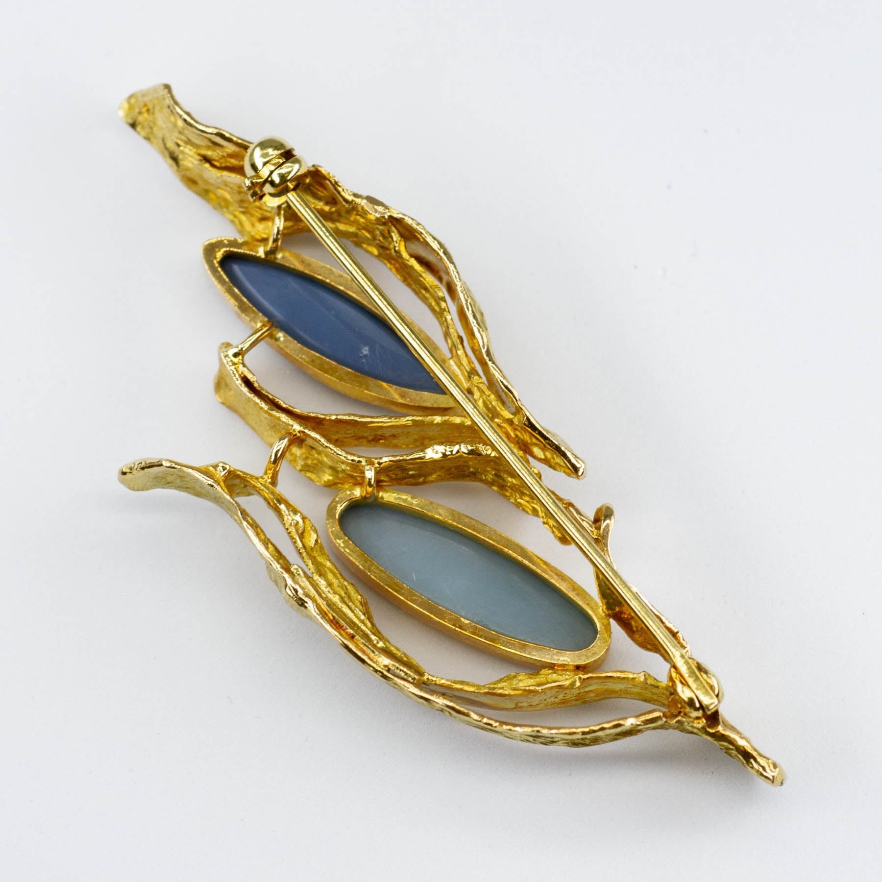 'Cavelti' Opal Doublet Cabochon 18K Brooch | 2ctw | - 100 Ways