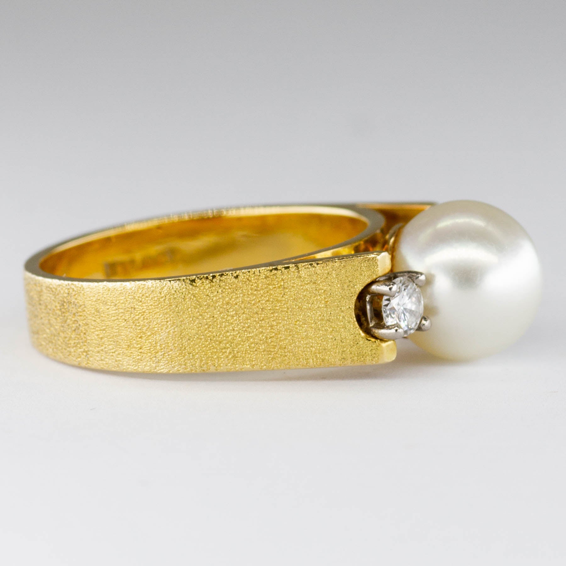 'Cavelti' Pearl and Diamond Ring | 0.20ctw | SZ 6.75 - 100 Ways