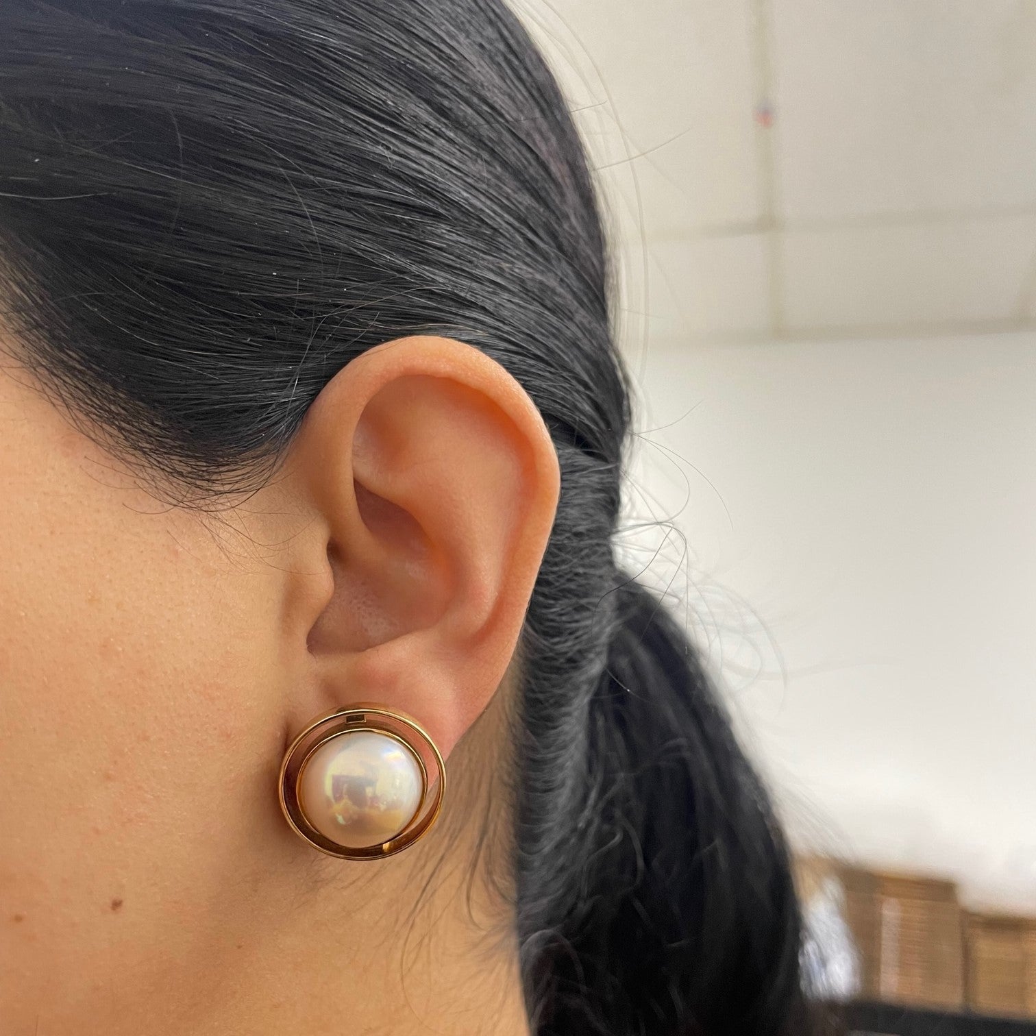 'Cavelti' Pearl Dome Earrings | - 100 Ways