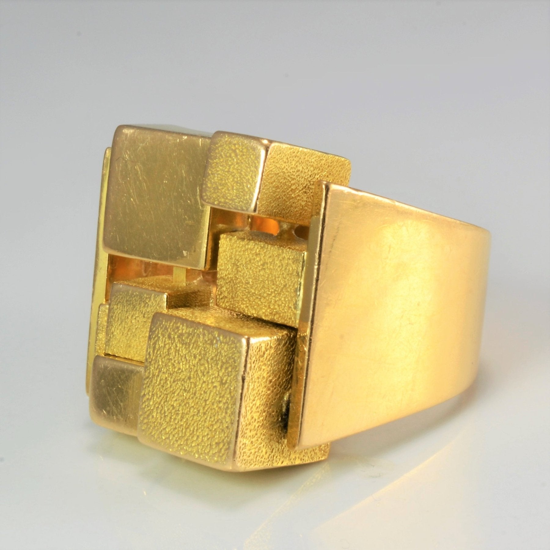 'Cavelti' Textured Gold Heavy Ring | SZ 10.25 | - 100 Ways