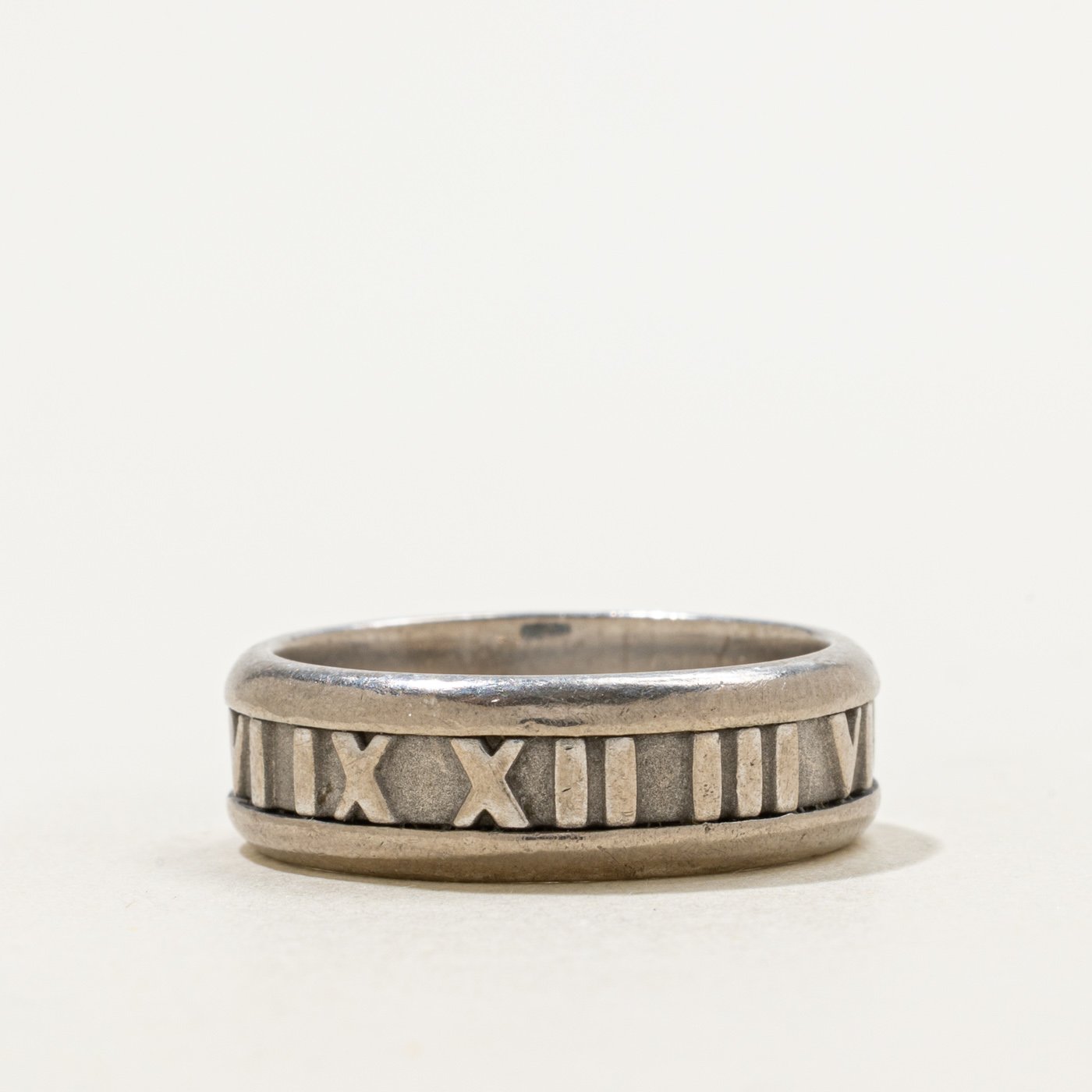 Tiffany & Co 18K Ring