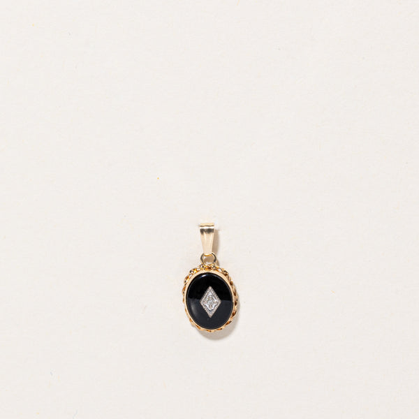 Onyx & Diamond Pendant | 1.10ct, 0.005ct |