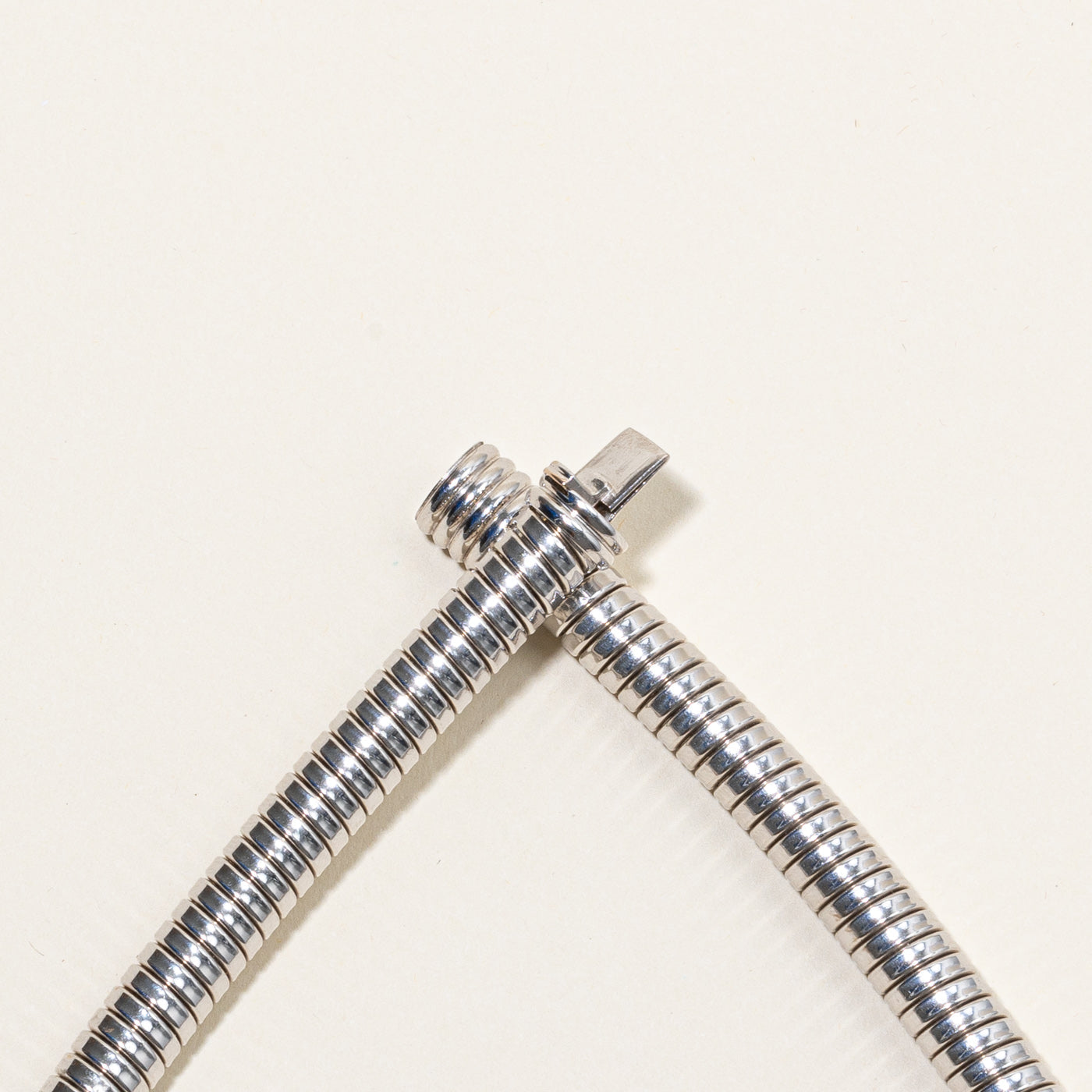 'Chopard' Tubogas 18k White Gold Necklace | 19" |