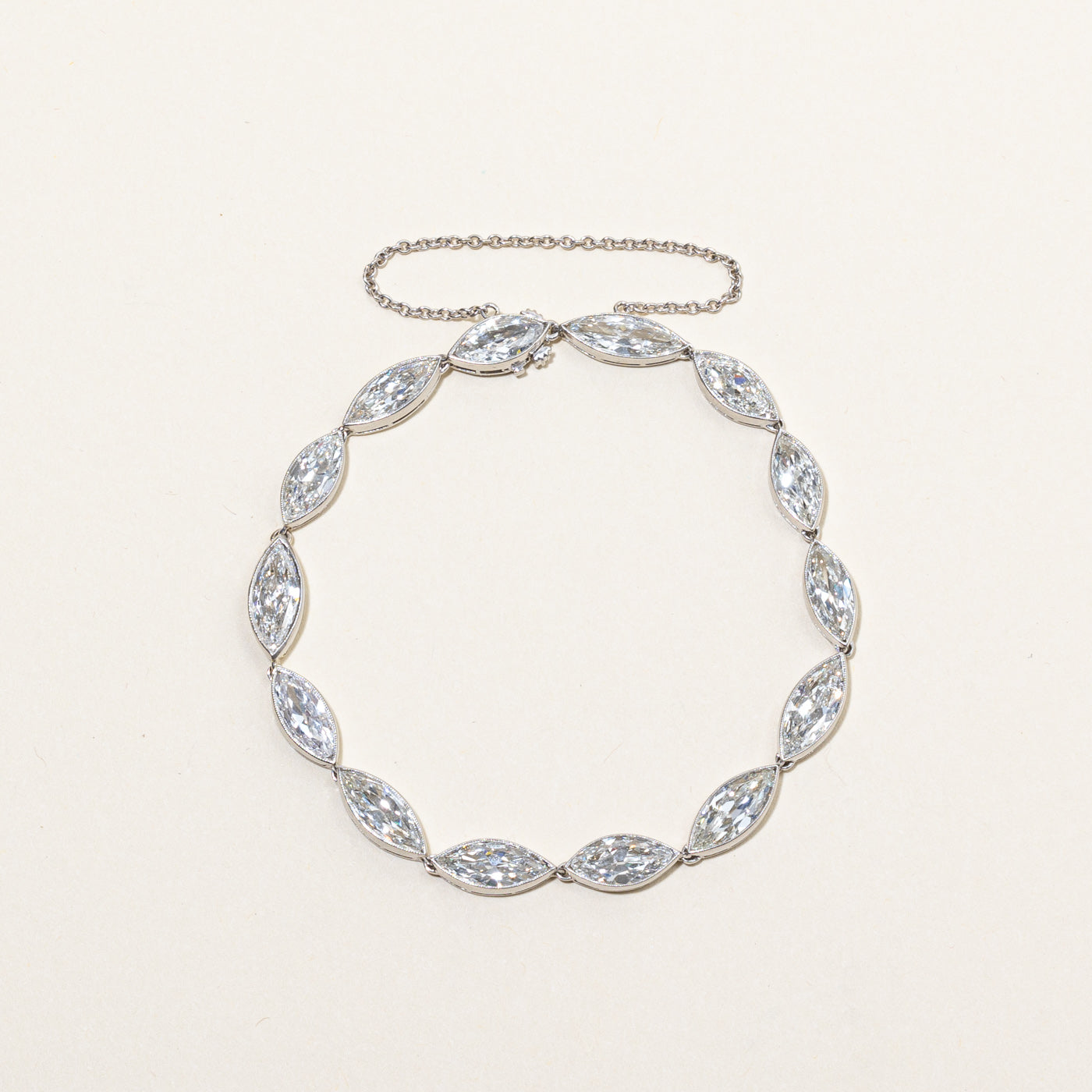 Bracelet en diamants de l'époque édouardienne | 9,41 ct | 17,8 cm |