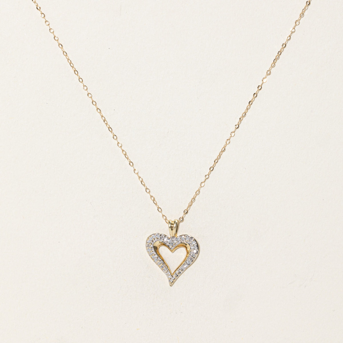 10k Diamond Open Heart Pendant Necklace | 19.5"
