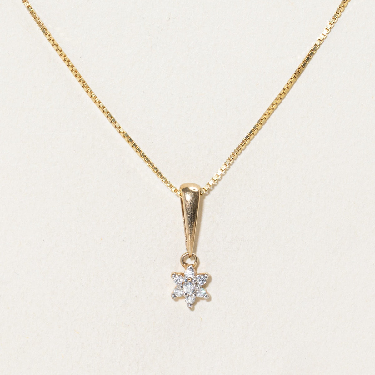 14k Diamond Petal Cluster Pendant Necklace | 18"