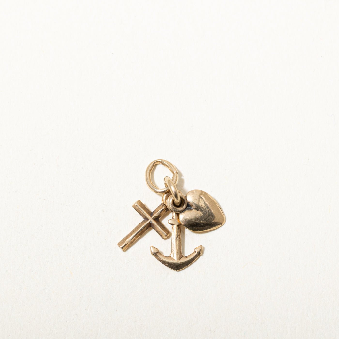 10k Yellow Gold Faith Hope & Charity Charm