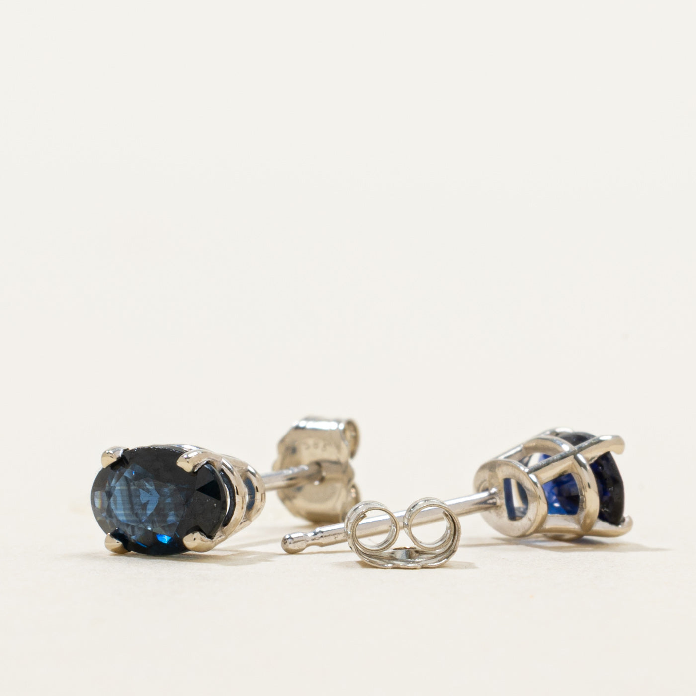 Boucles d'oreilles en or 14 carats BES-842