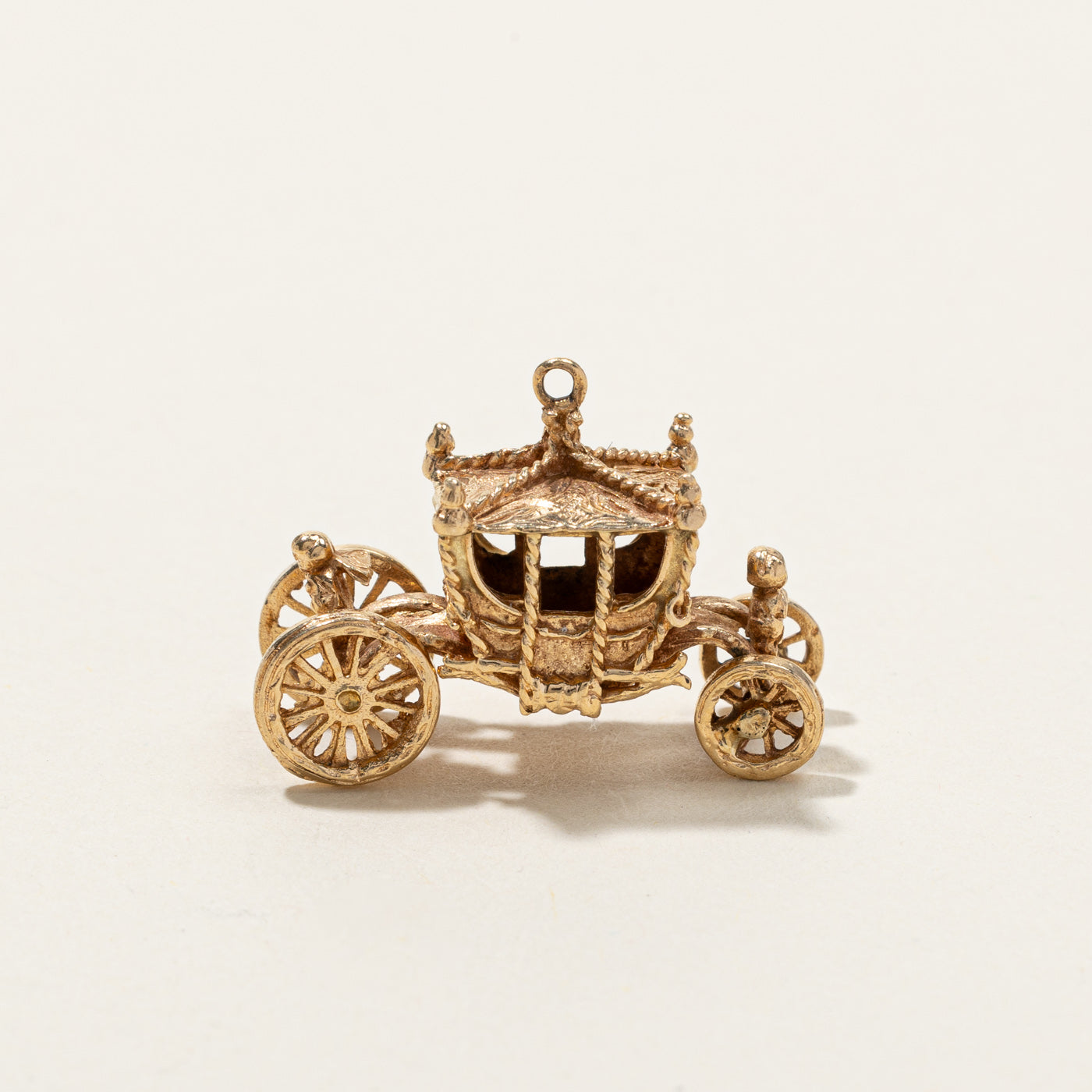 1976 London 9k Four Wheel Carriage Charm