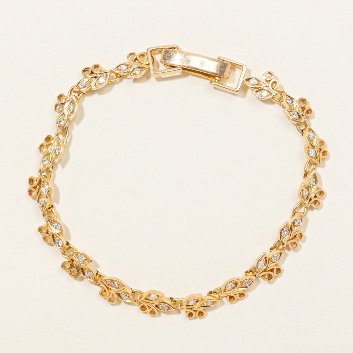 16k Scattered Diamond Scrollwork Floral Bracelet | 6.75"