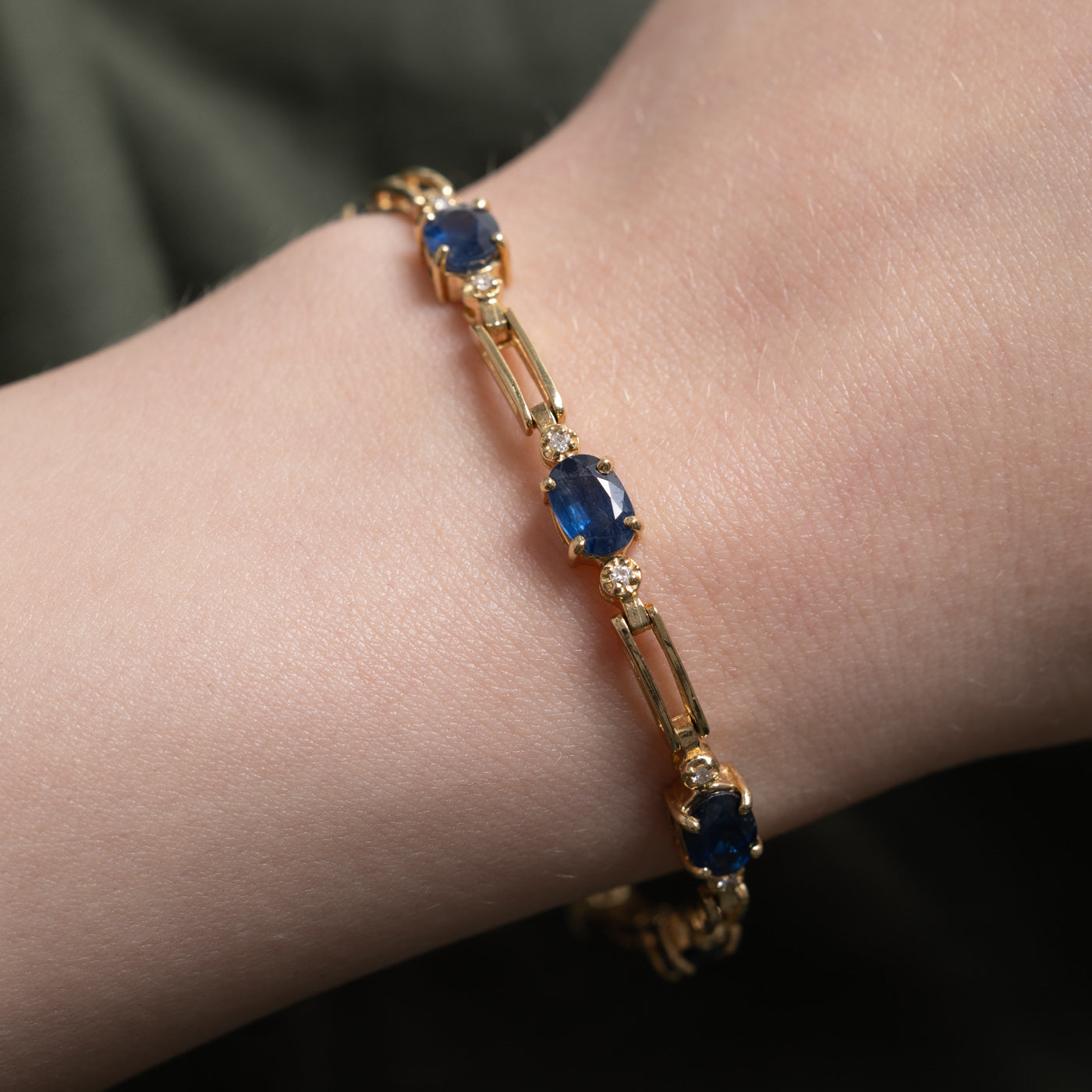 14k Oval Cut Sapphire & Diamond Gemstone Bracelet | 6.75ctw, 0.07ctw | 7"