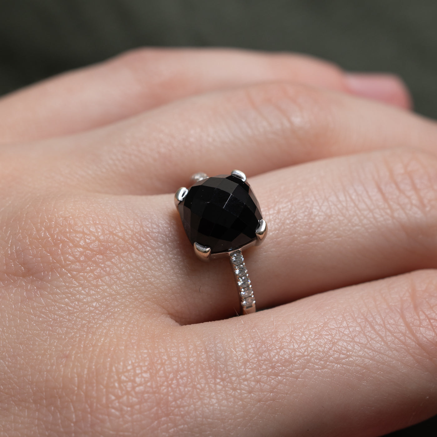 14k Checkerboard Cabochon Onyx & Diamond Accented Ring | 4.00ct, 0.10ctw | SZ 7
