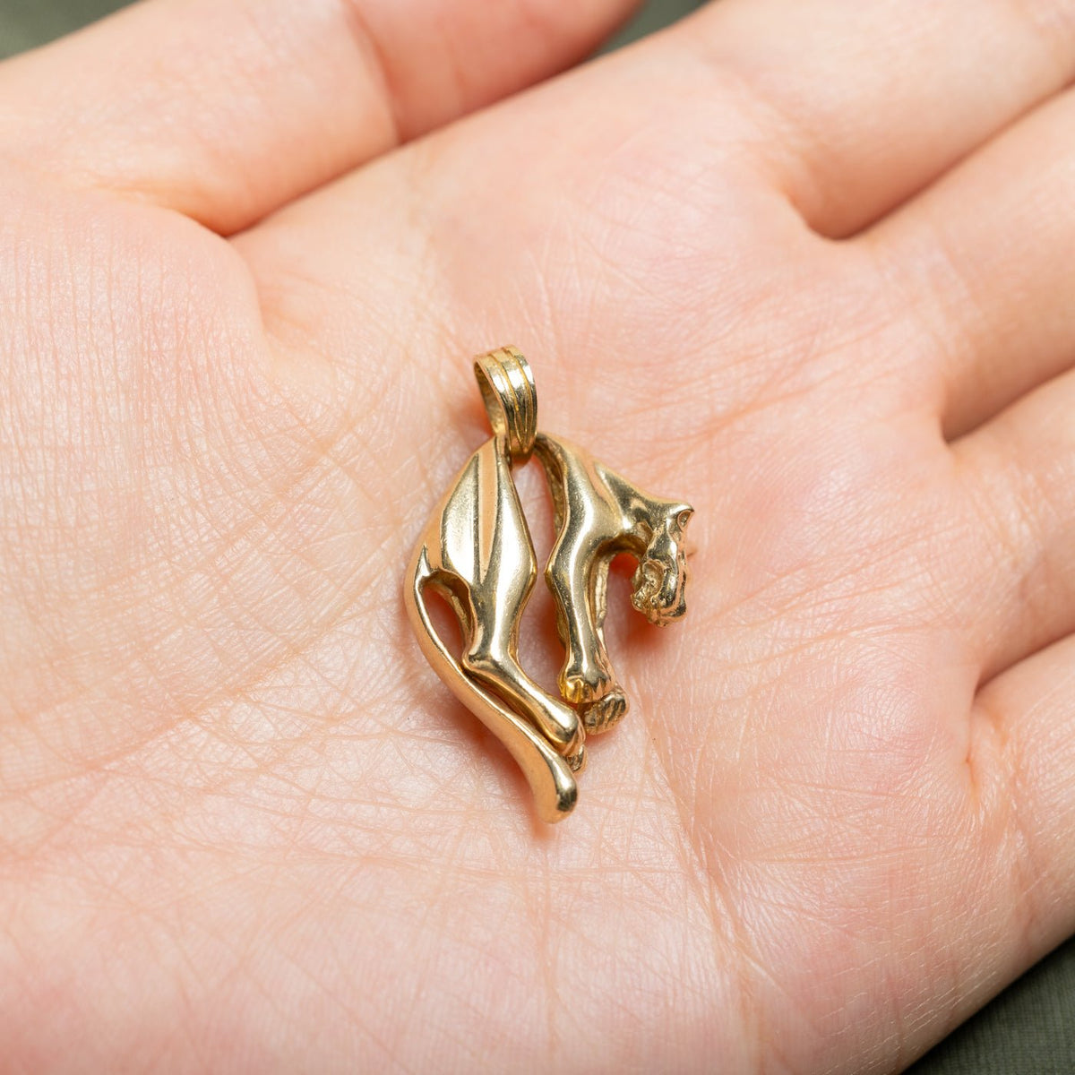 10k Yellow Gold Dangling Panther Pendant