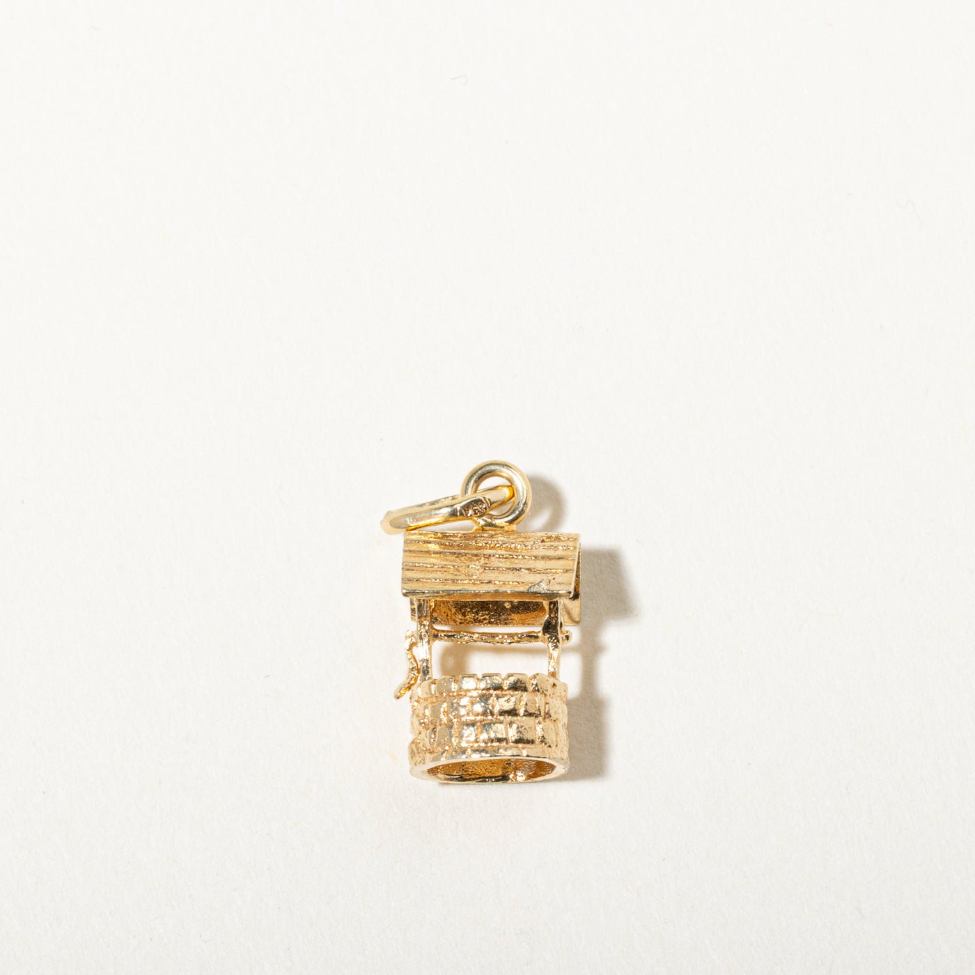 14k Yellow Gold Wishing Well Charm