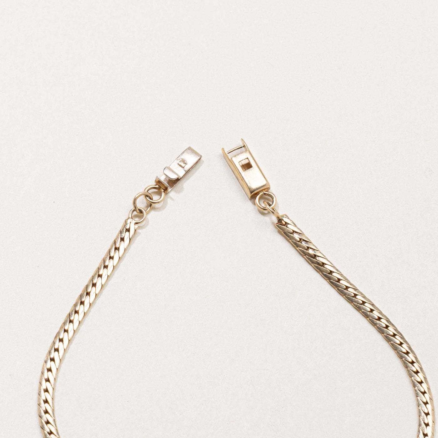 10k Yellow Gold Diagonal Multi Row Diamond Bar Bracelet | 8"