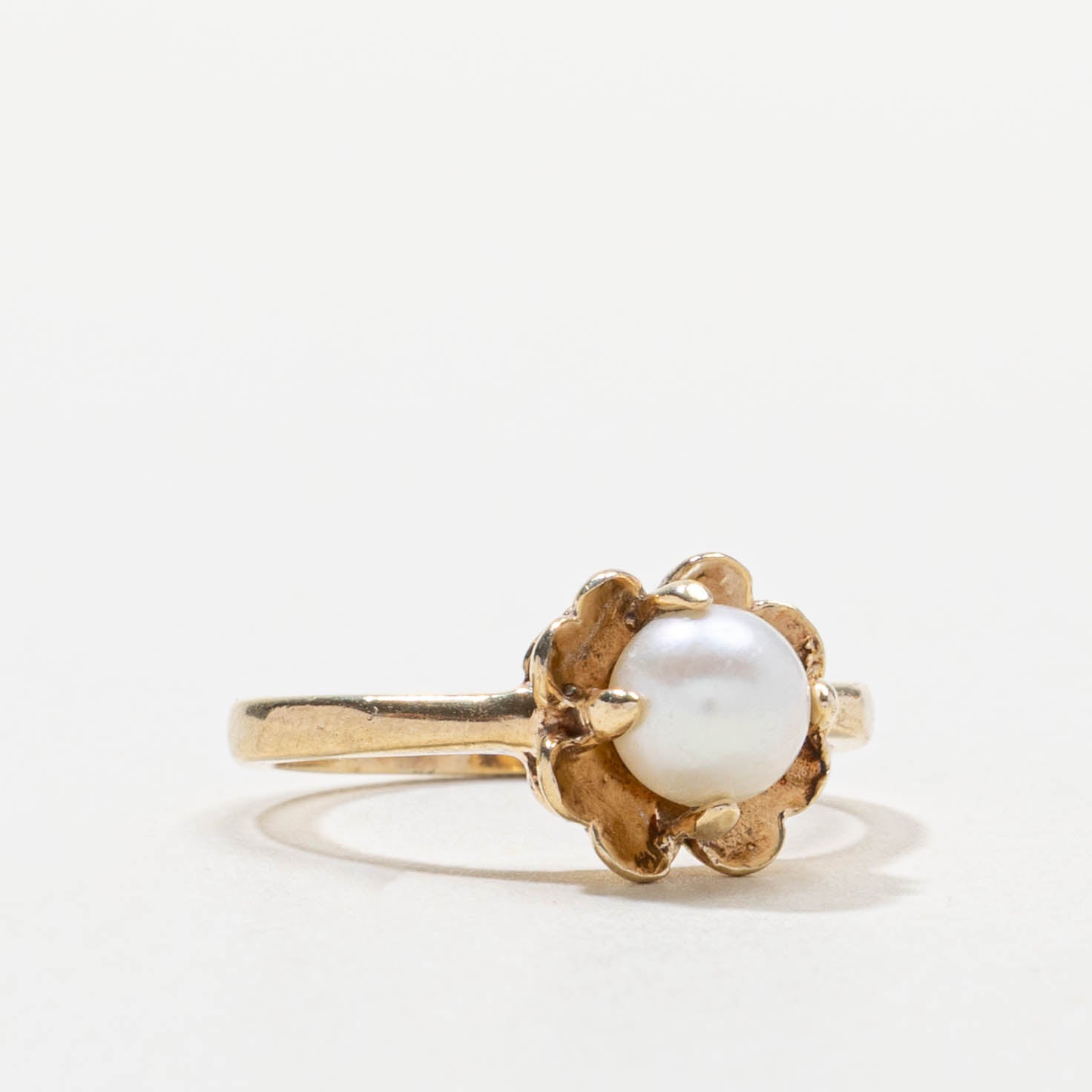 10k Pearl Flower Ring | SZ 5.5