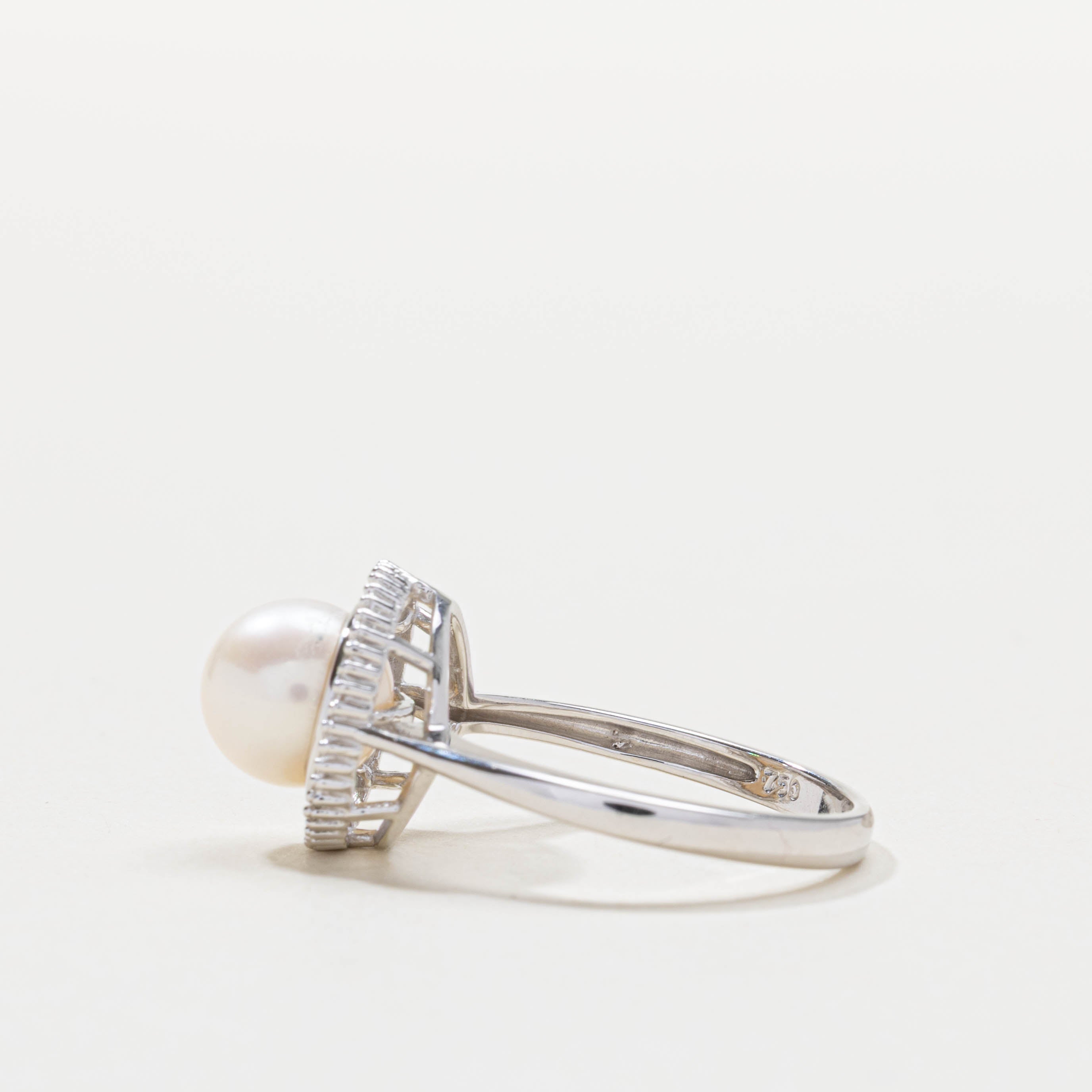 18k Pearl & Baguette Cut Diamond Halo Ring | SZ 6.5