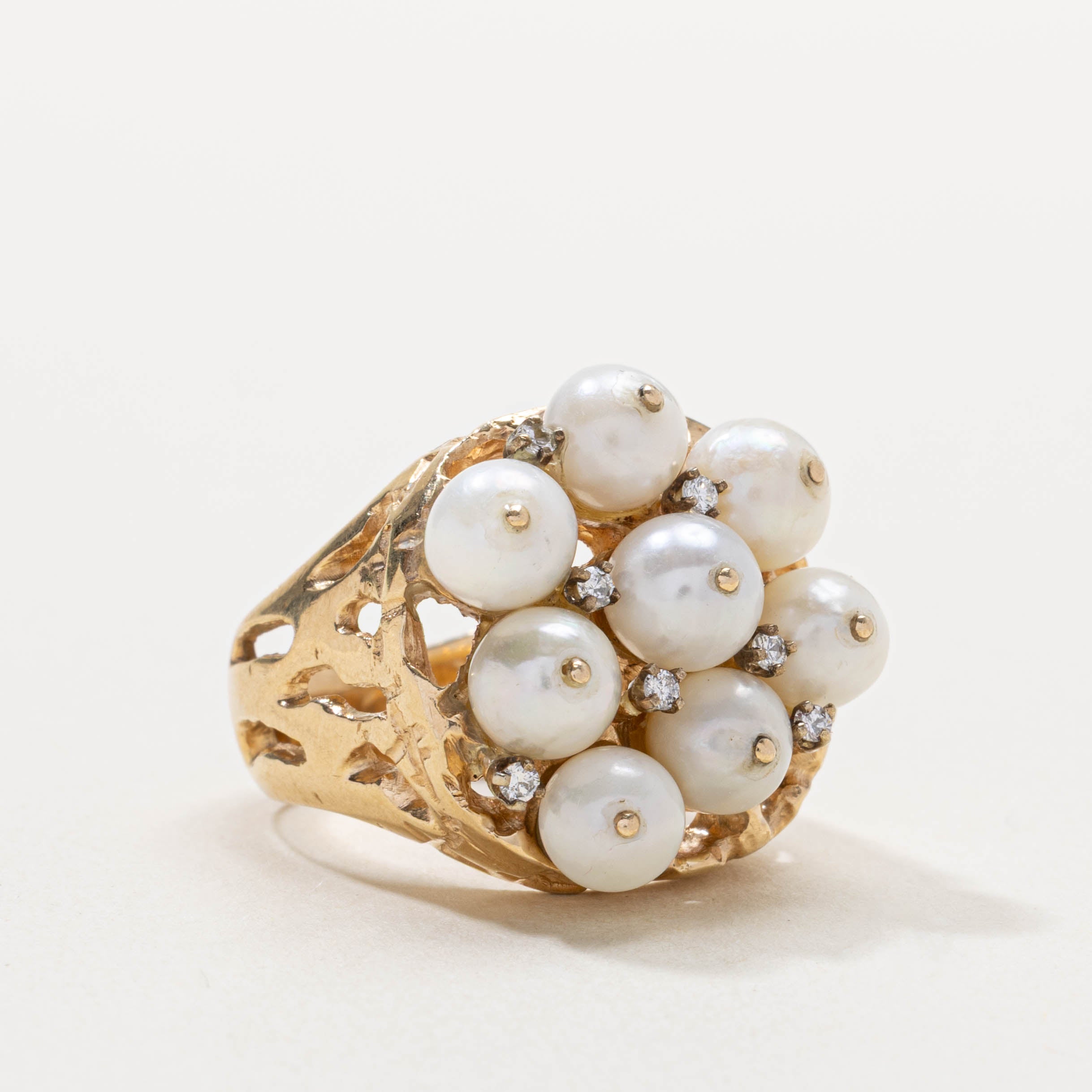 14k Pearl & Diamond Cluster Textured Cocktail Ring | SZ 7.5
