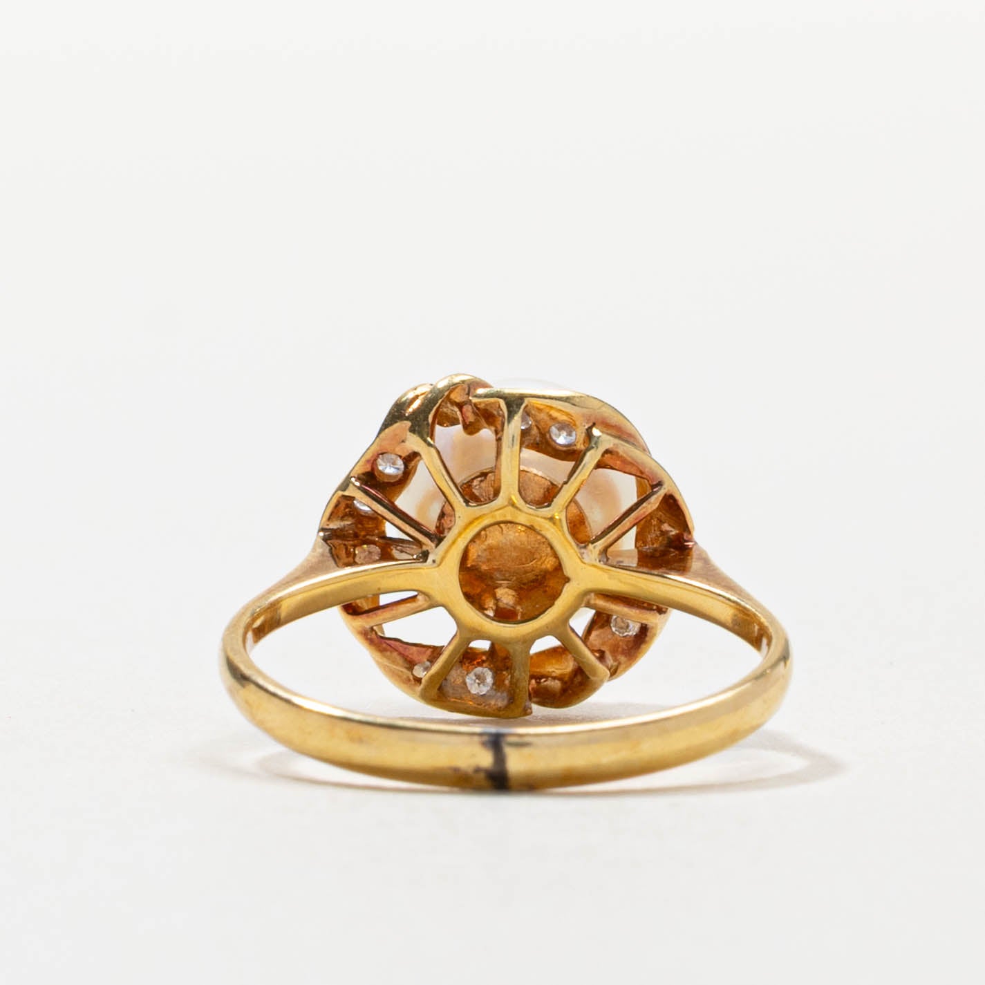 14k Pearl & Diamond Twisted Halo Ring | SZ 4.75