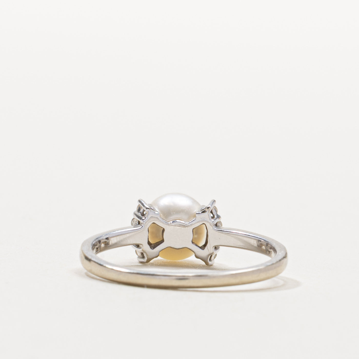 14k Pearl & Diamond Bow Ring | SZ 6.75