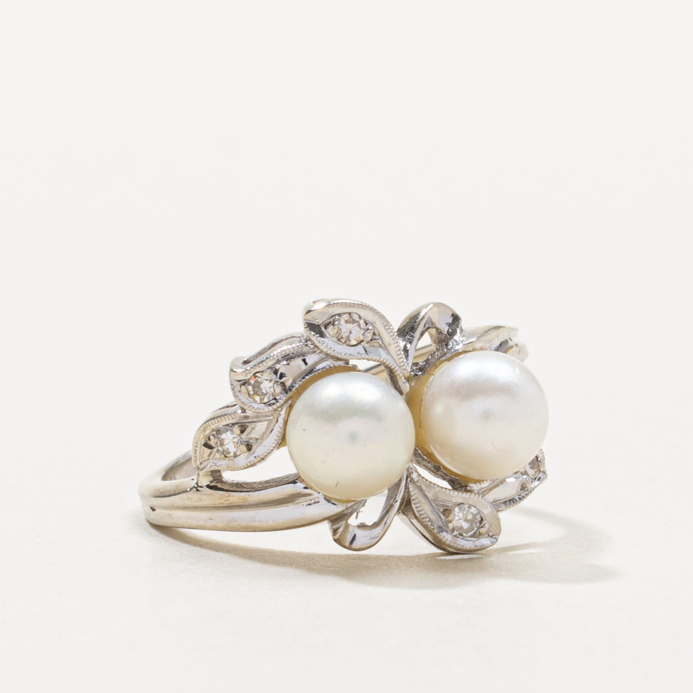 14k Two Stone Pearl & Diamond Floral Ring | SZ 4.25
