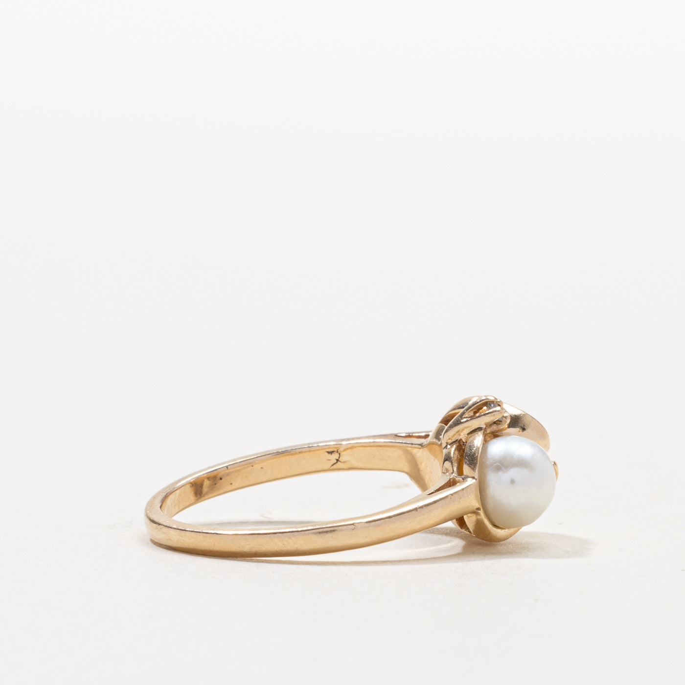 10k Two Stone Pearl & Diamond Accented Ring | SZ 6.5