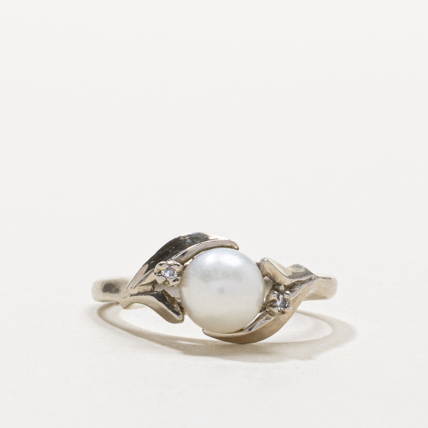 10k Pearl & Diamond Accented Bypass Ring | SZ 7