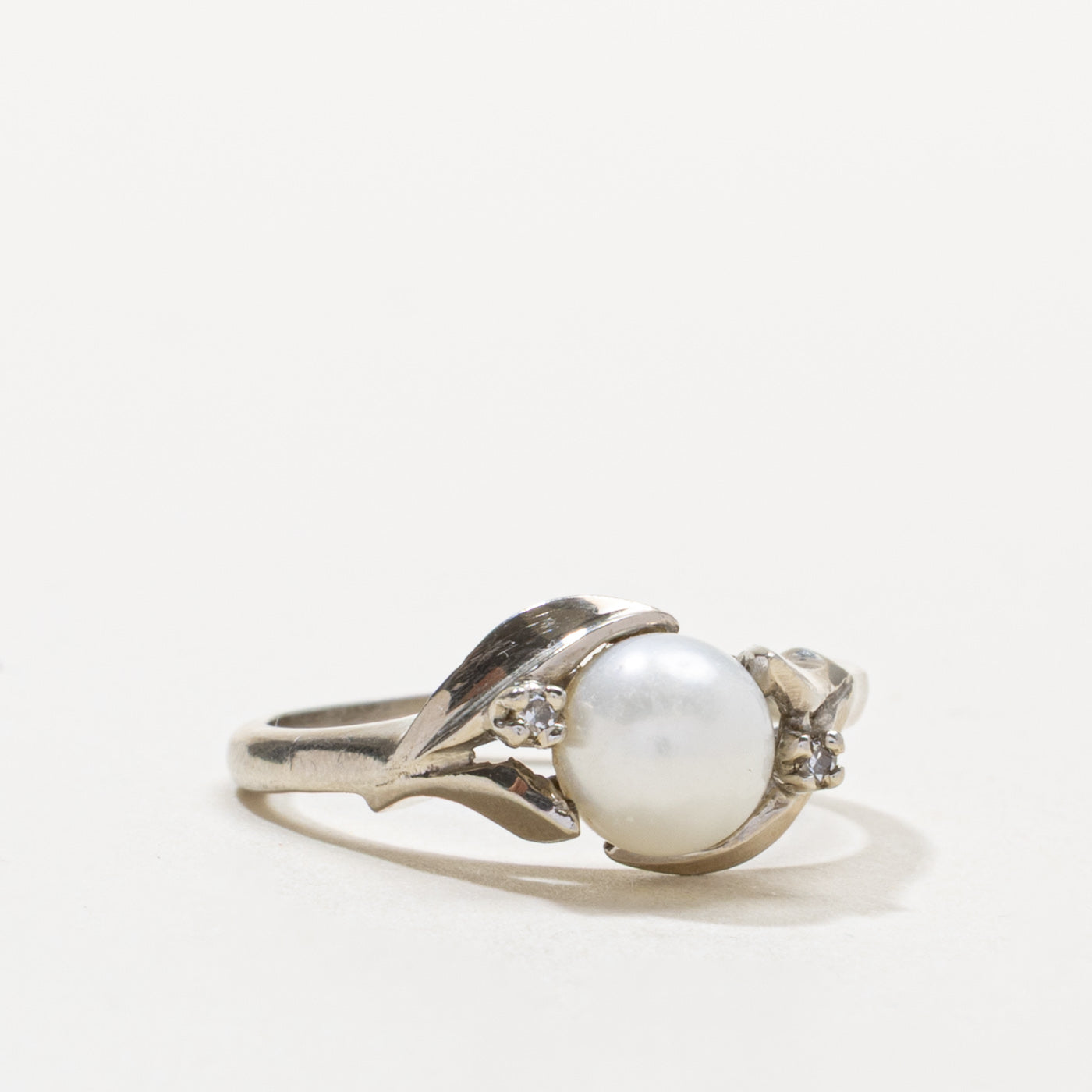 10k Pearl & Diamond Accented Bypass Ring | SZ 7