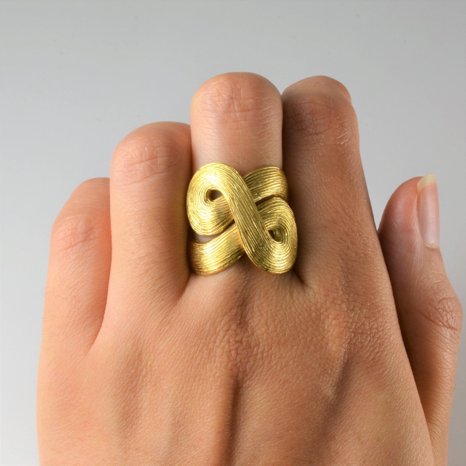 'H. Stern' Celtic Dunes Ring | SZ 6.75 | - 100 Ways