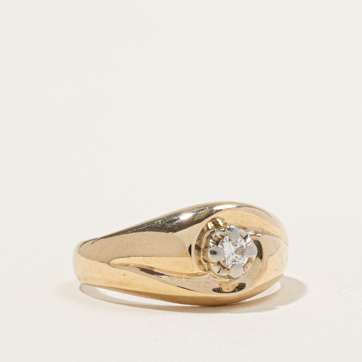 10k Solitaire Diamond Grooved Dome Ring | 0.17ct | SZ 10.25