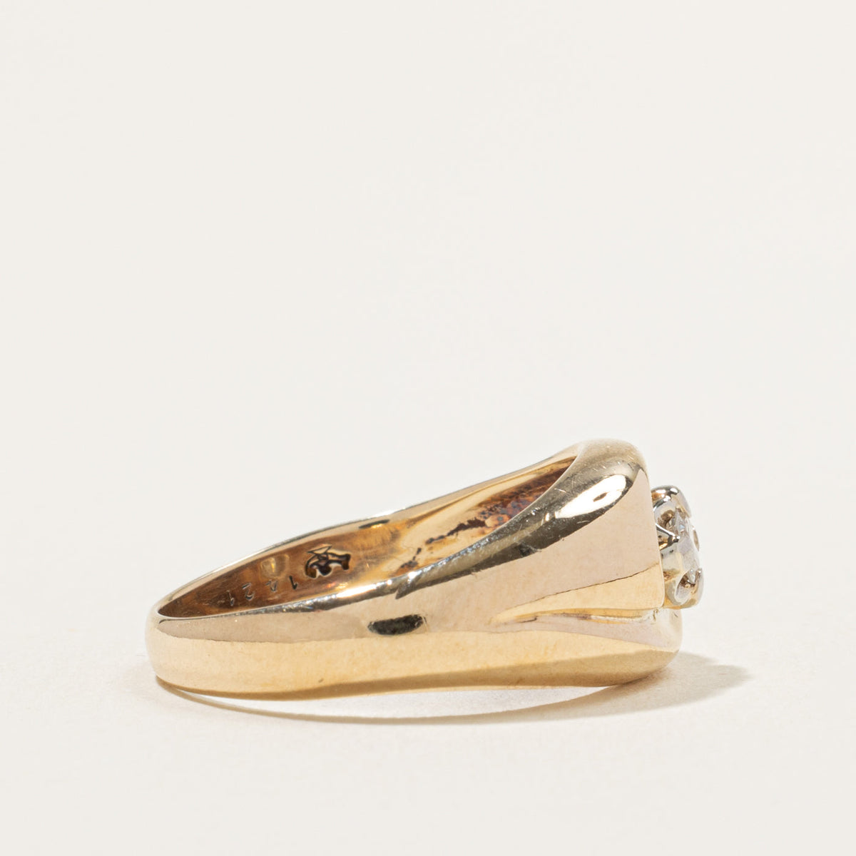 10k Solitaire Diamond Grooved Dome Ring | 0.17ct | SZ 10.25