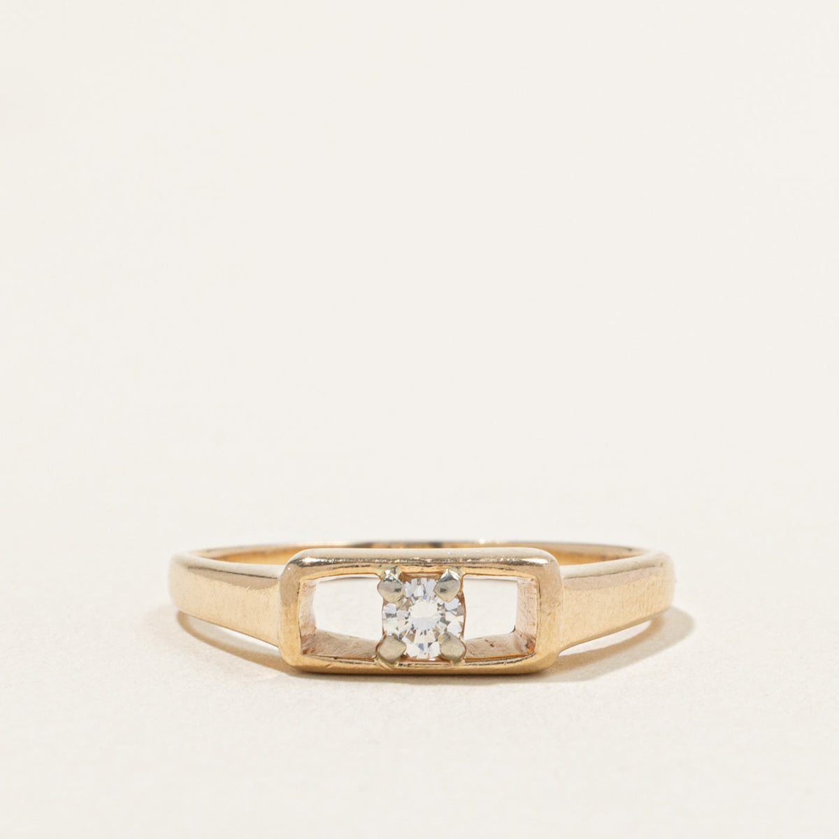 10k Solitaire Diamond Open Framed Ring | 0.13ct | SZ 8