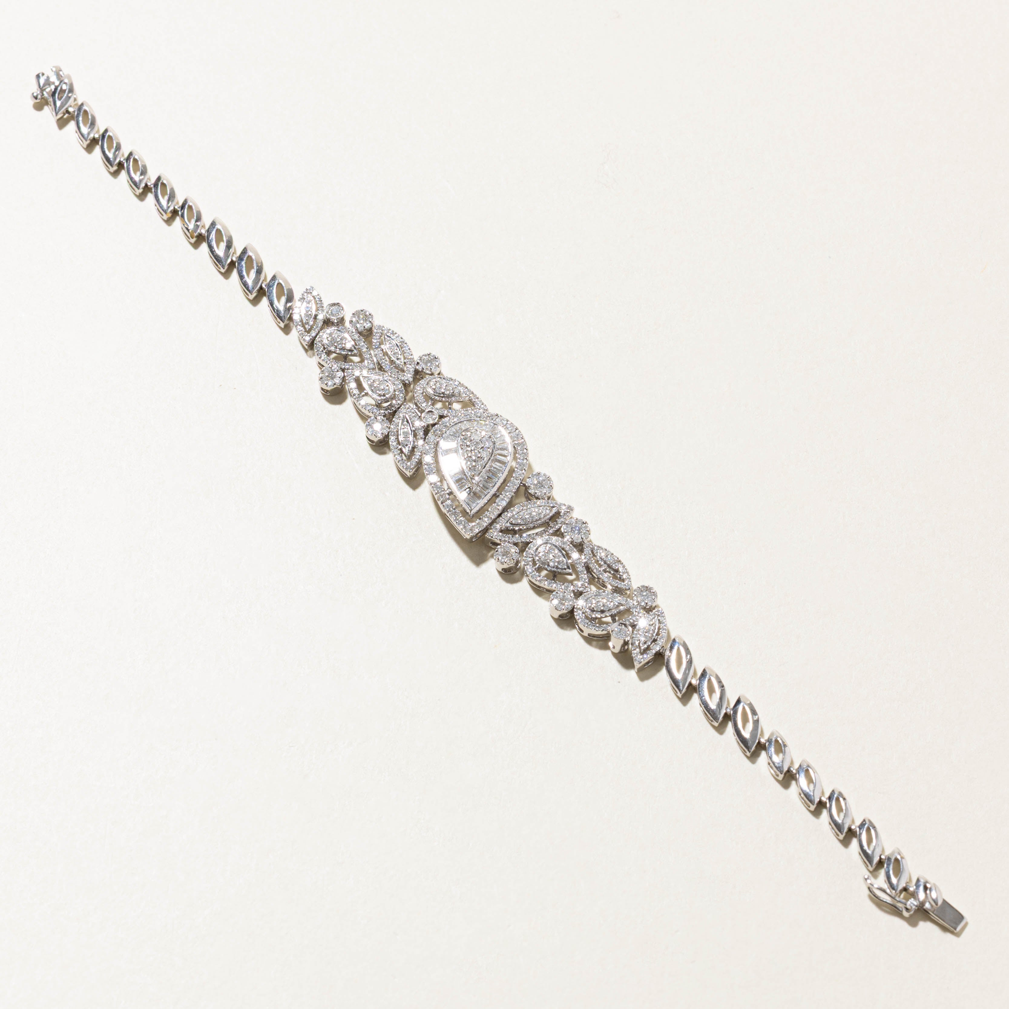 18k Pave Set Diamond Cluster Floral Ornate Bracelet | 1.37ctw | 7"