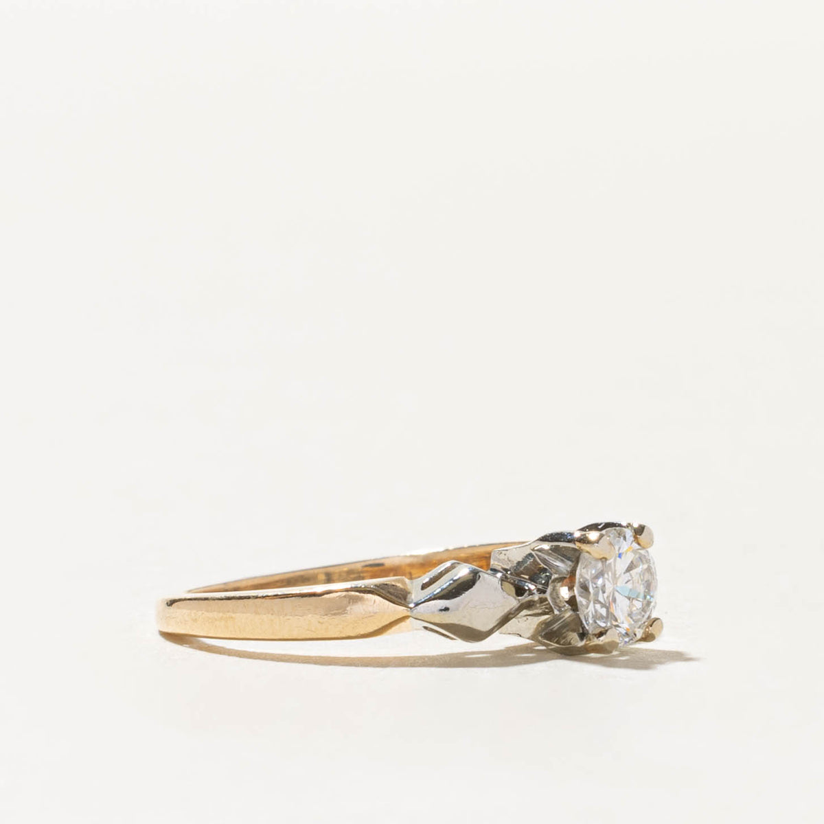 14k Two Tone Solitaire Diamond Geometric Ring | 0.39ct VS2 I | SZ 4.5