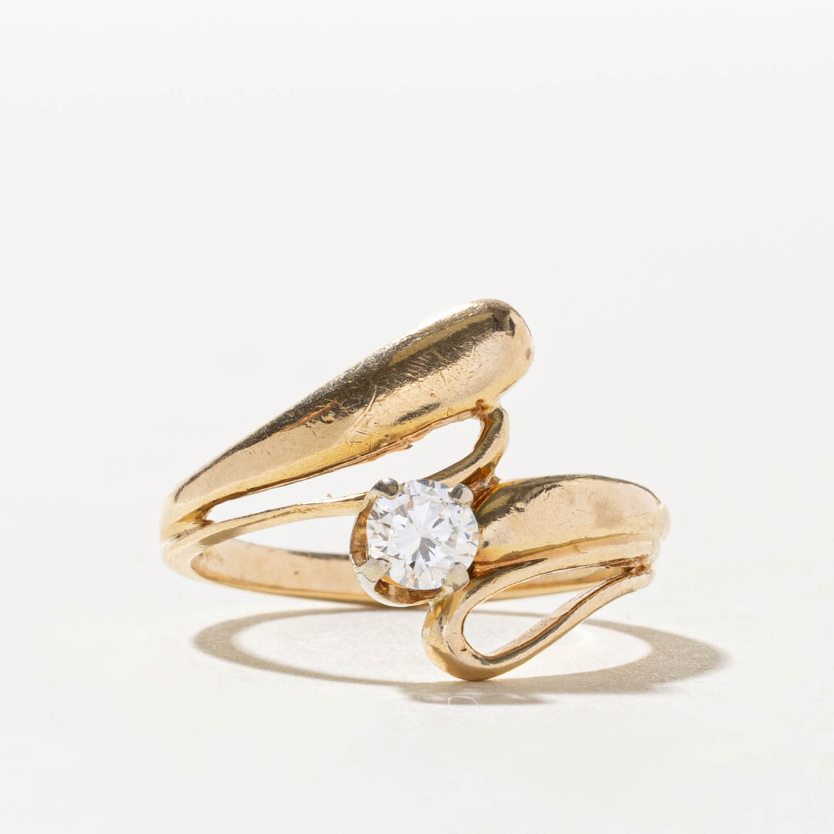 18k Solitaire Diamond Open Loop Bypass Ring | 0.33ct VS2/SI1 I/J | SZ 6