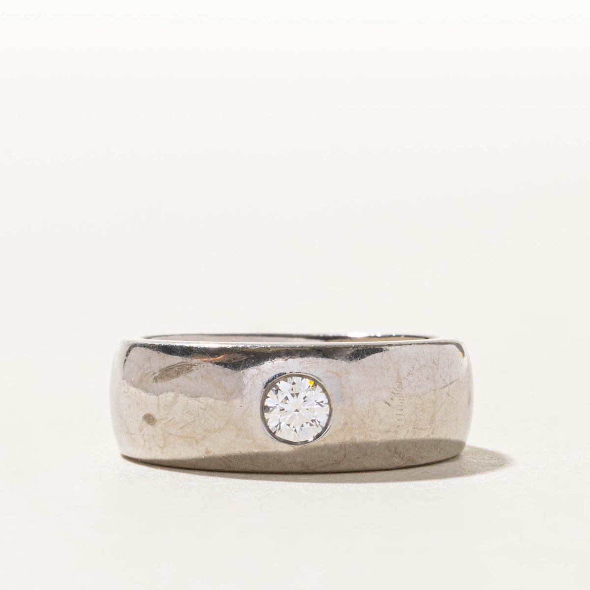 18k Solitaire Flush Set Diamond Band | 0.27ct | 7.85mm | SZ 7.75