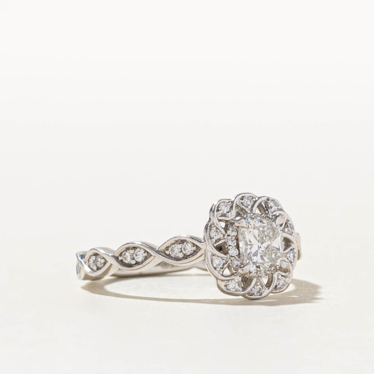 Canadian Diamond Floral Halo Ring | 0.50ct SI1 H, 0.27ctw | SZ 6.75