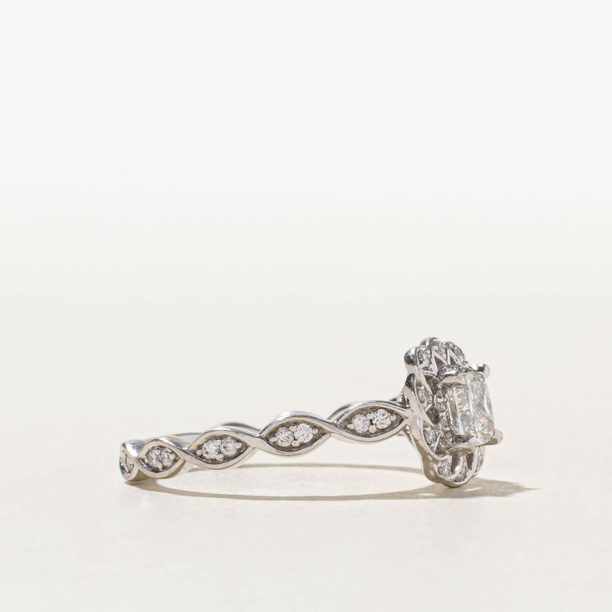 Canadian Diamond Floral Halo Ring | 0.50ct SI1 H, 0.27ctw | SZ 6.75
