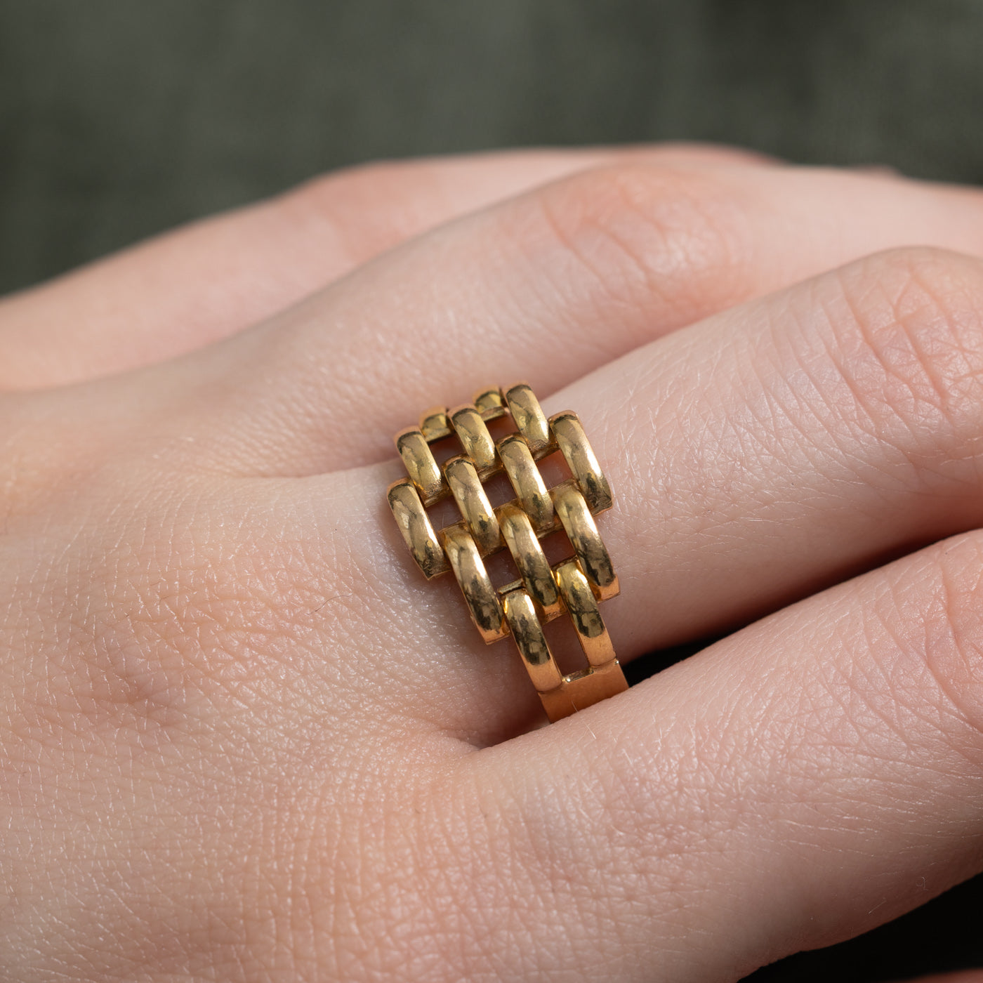 18k Yellow Gold Panther Chain Ring | SZ 9