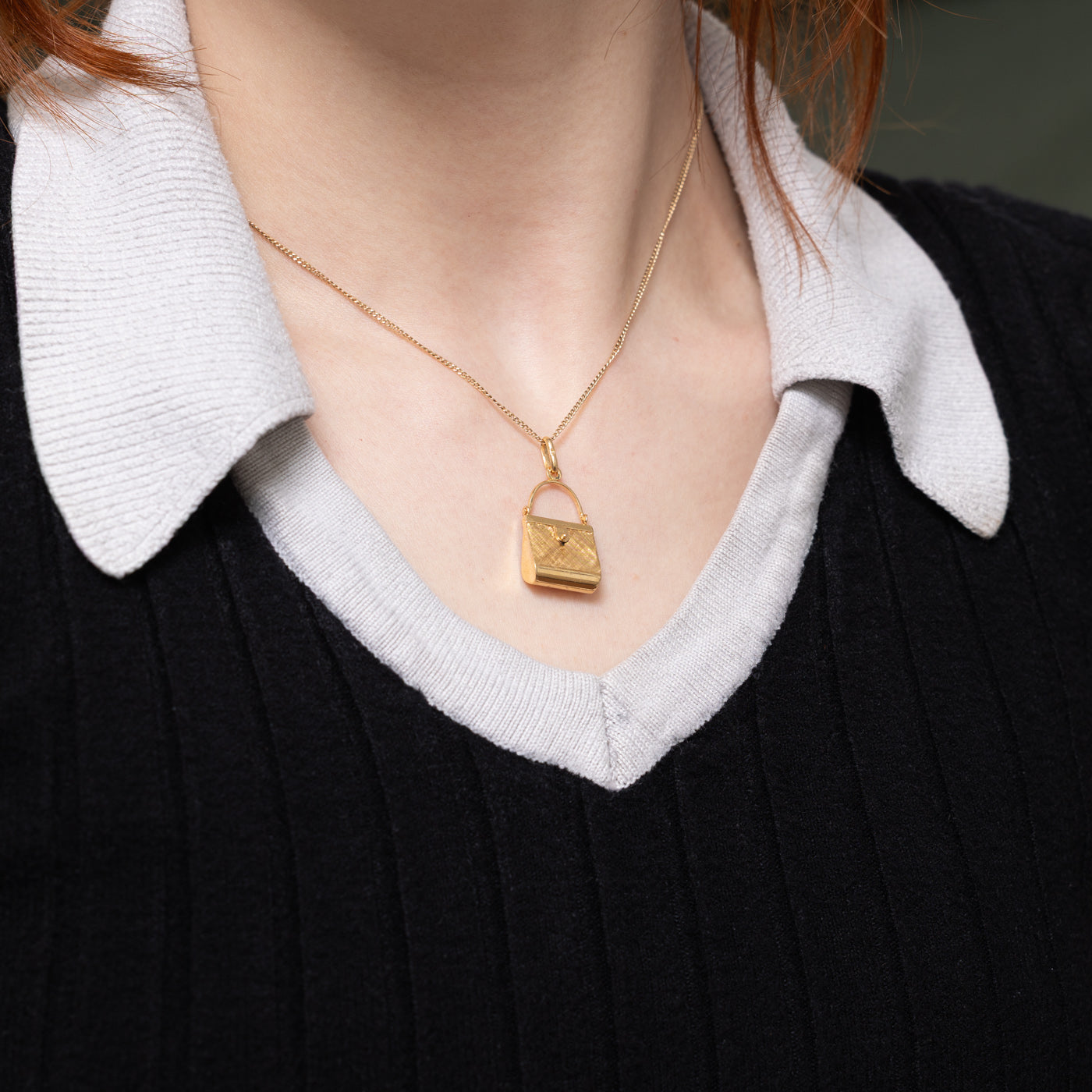 18k Yellow Gold Purse Pendant