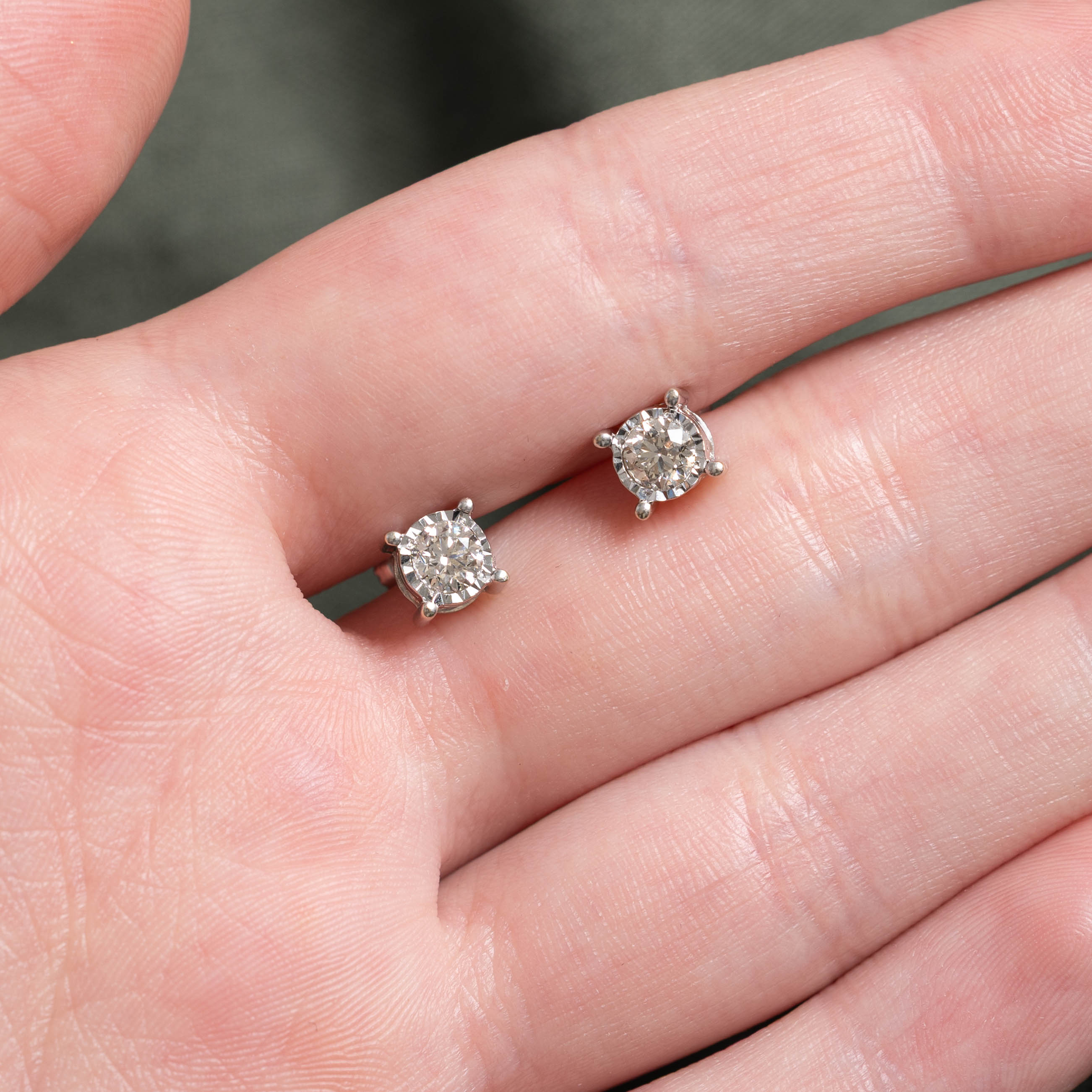 14k Basket Set Diamond Studs | 0.52ctw SI2/I1 M/N