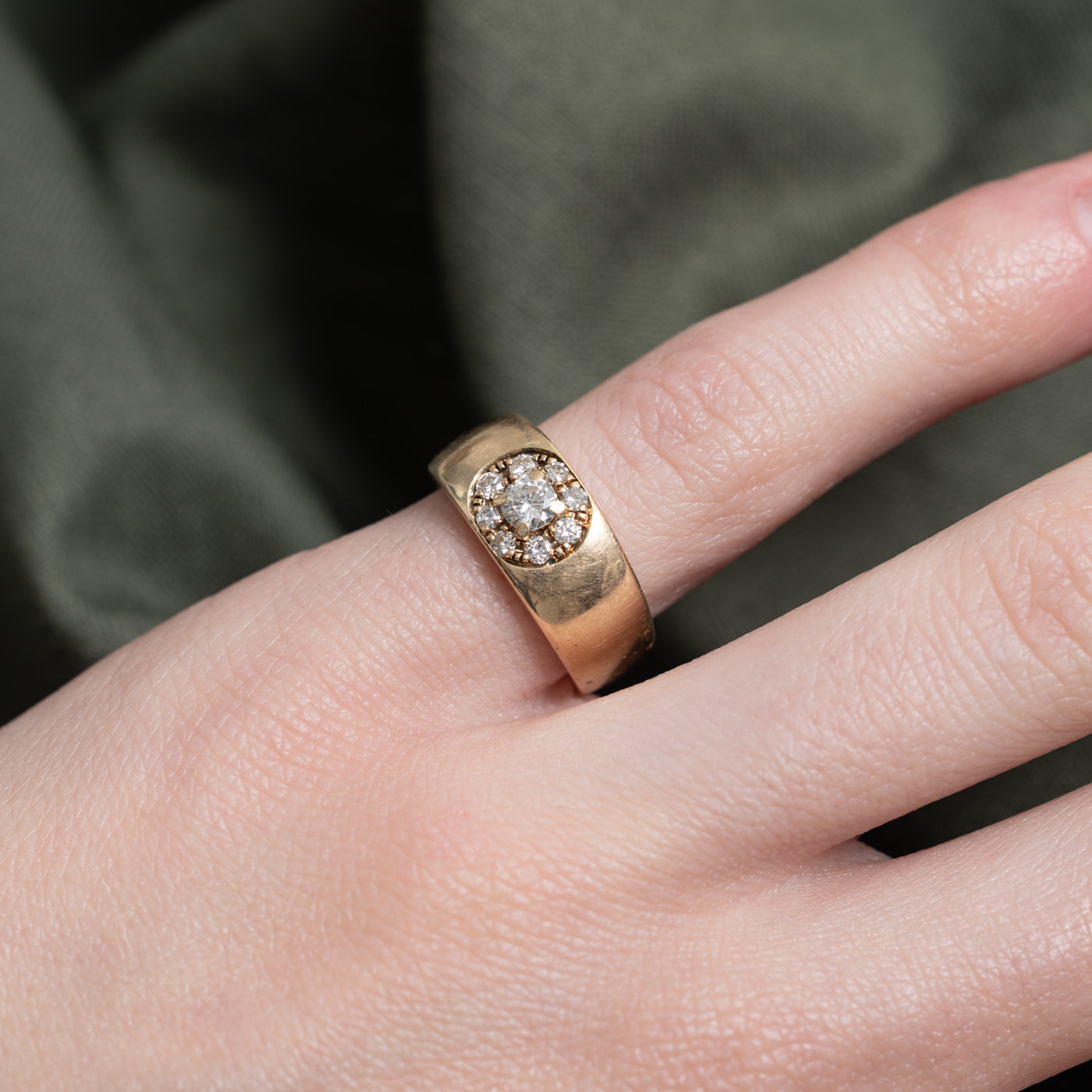 Diamond Round Cluster Band | 0.28ctw | SZ 4.0 |