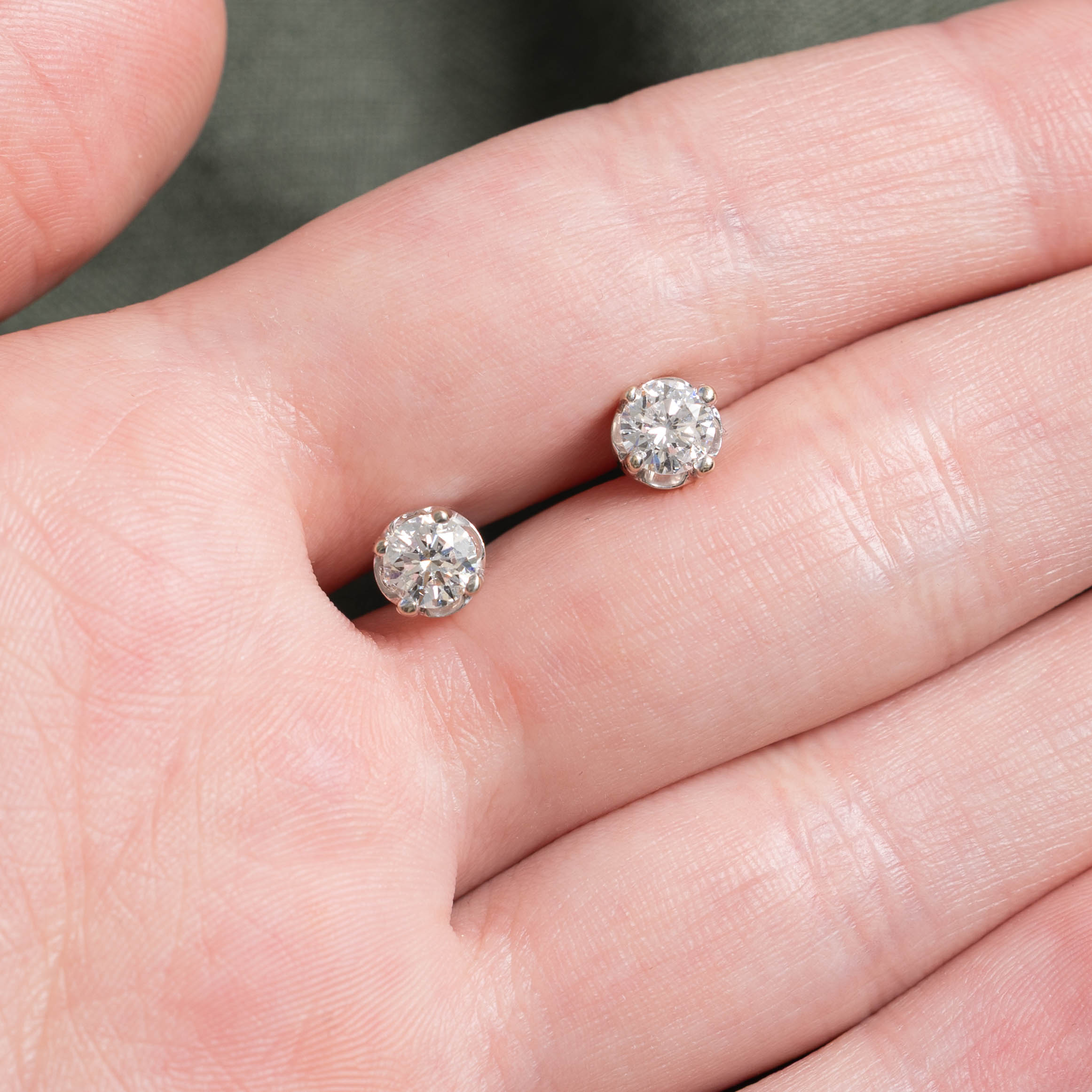 14k Solitaire Diamond Studs | 0.84ctw I1/I2 G/H