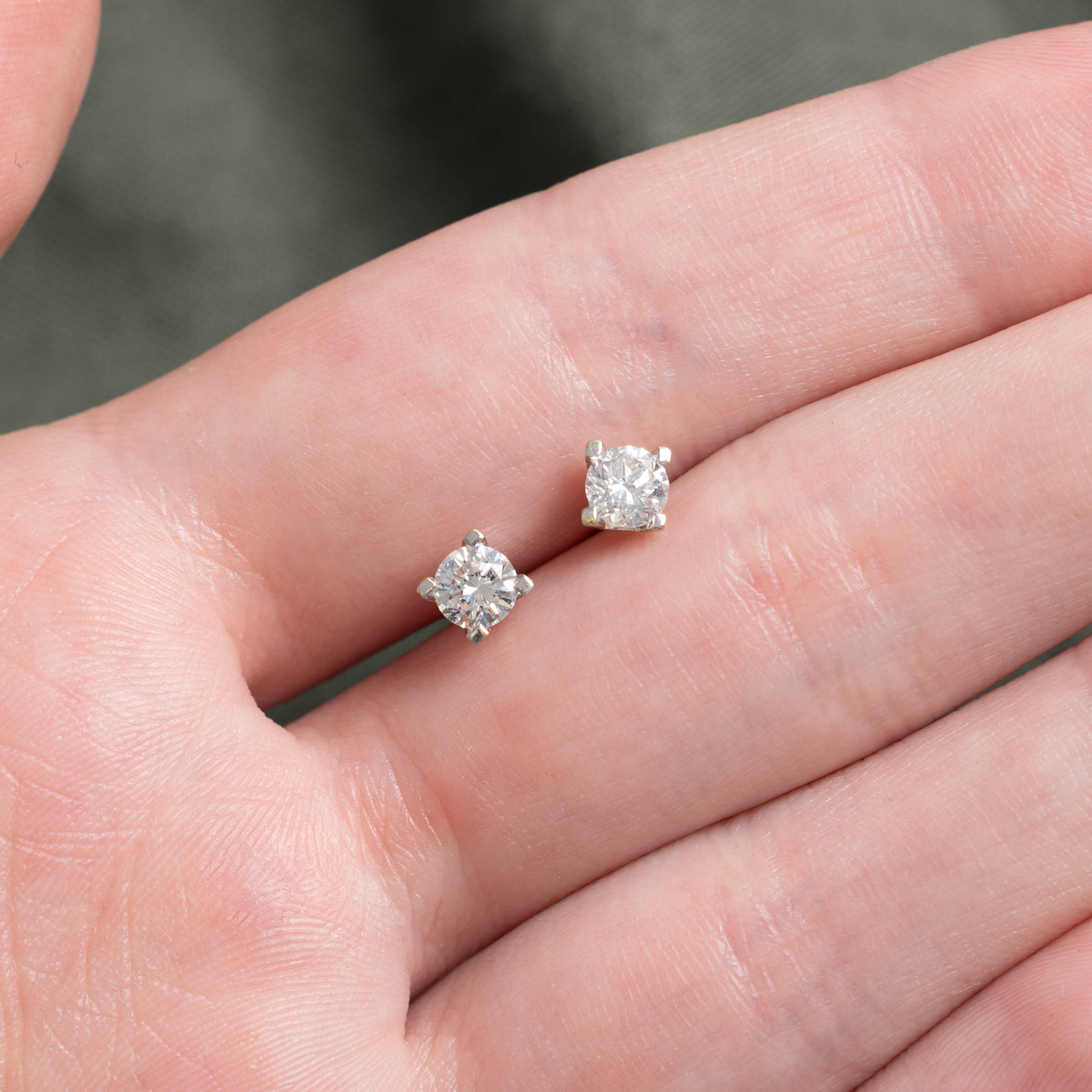 14k Solitaire Diamond Studs | 0.60ctw SI1/SI2 J
