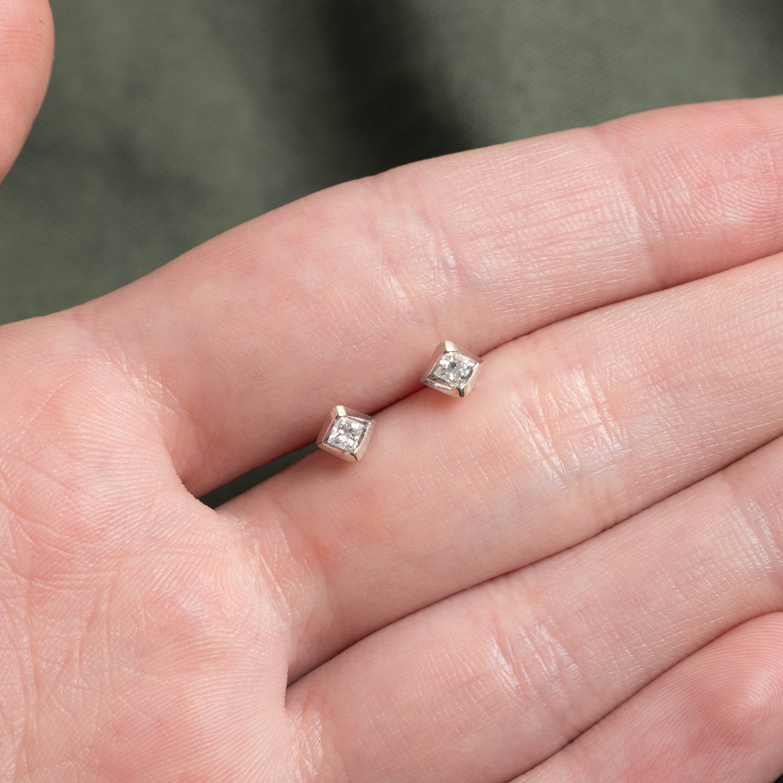 14k Princess Cut Diamond Studs | 0.19ctw