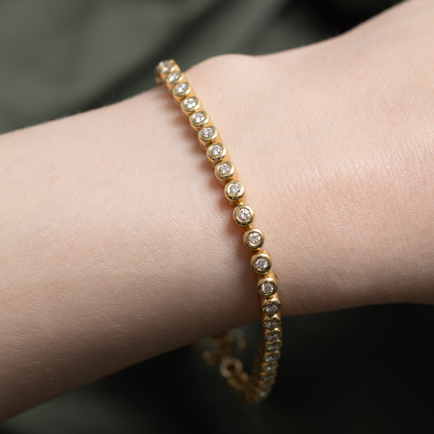 18k Bezel Set Diamond Tennis Bracelet | 1.84ctw | 7"