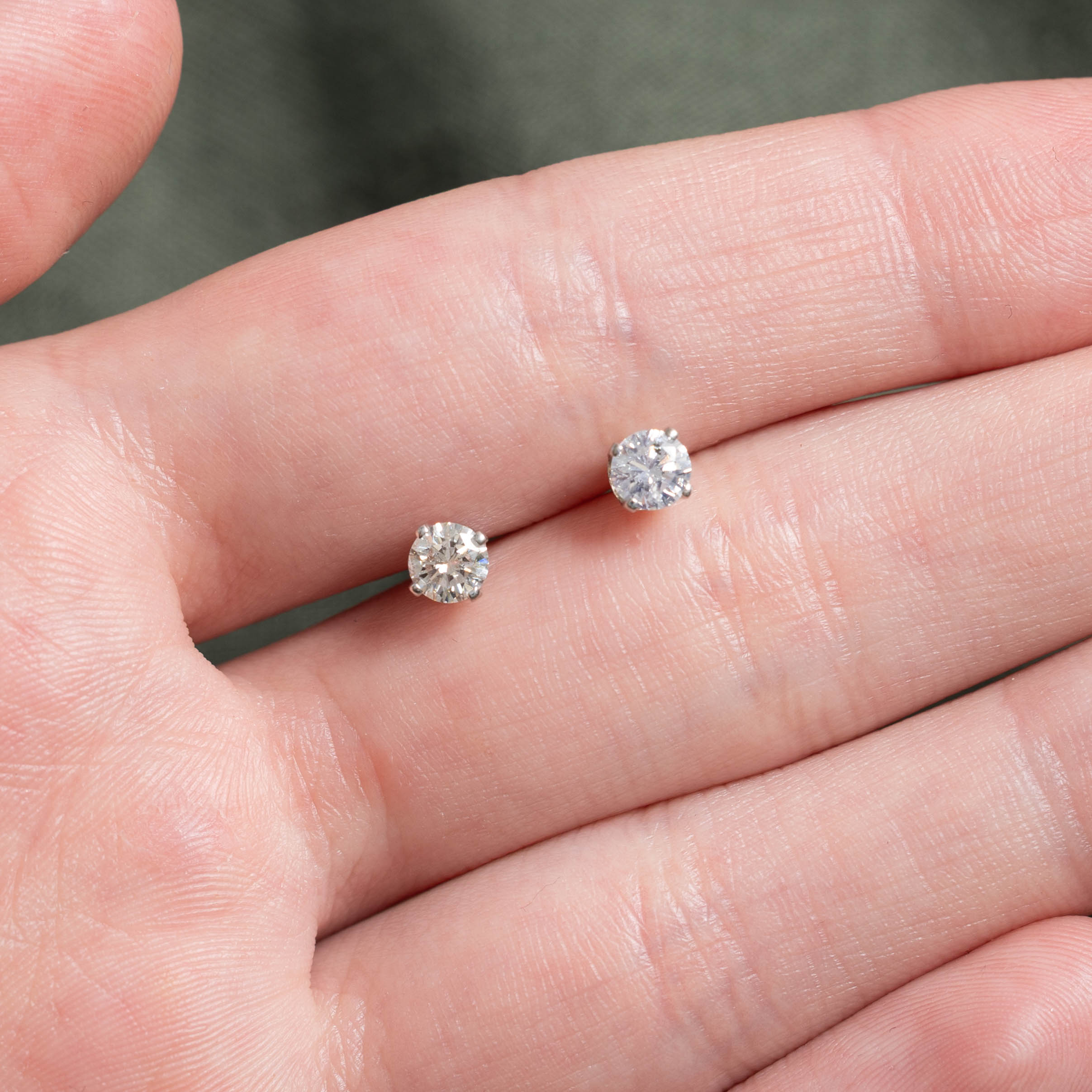 14k Solitaire Diamond Studs | 0.54ctw I1 H