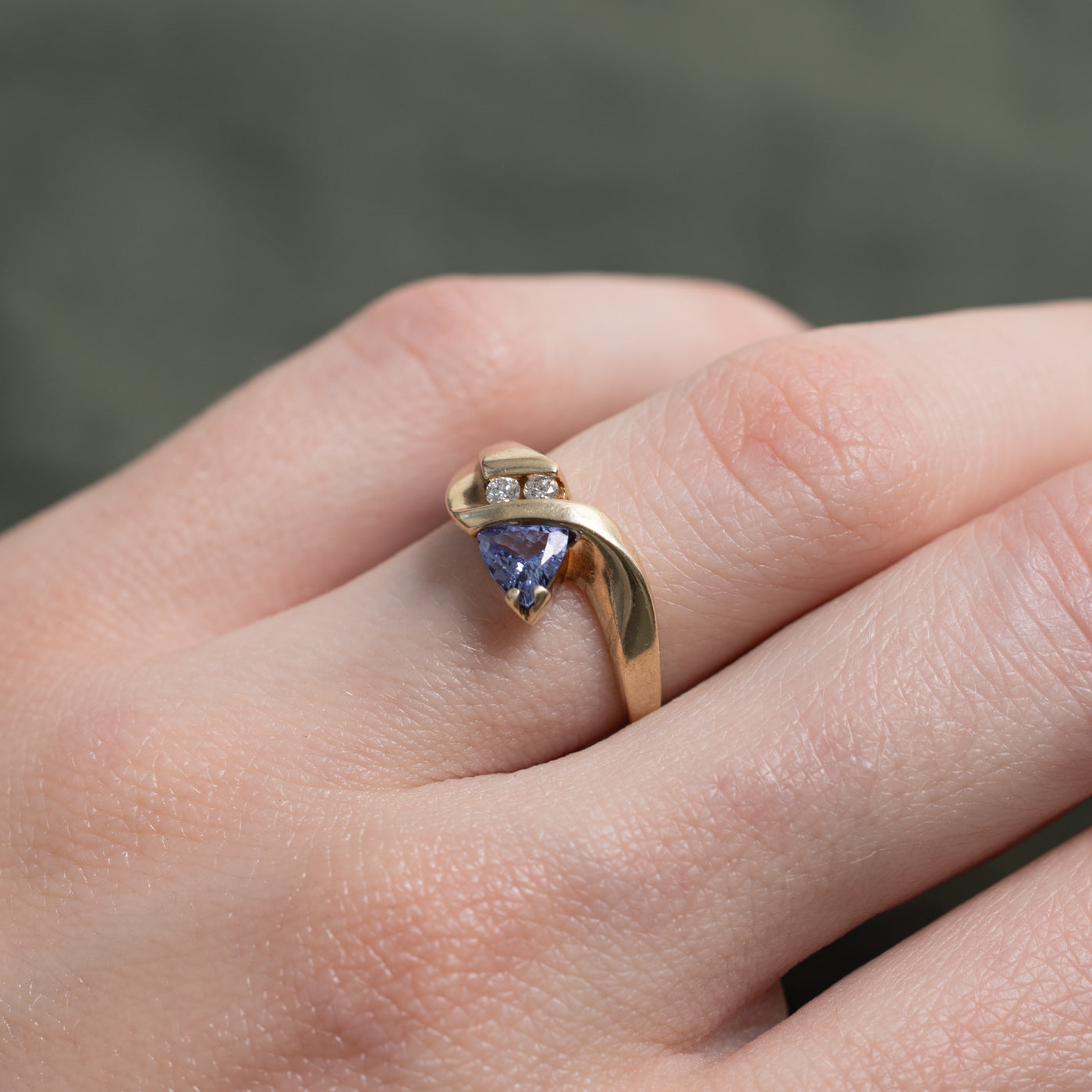Trillion Cut Tanzanite & Diamond Wave Ring | 0.22ct, 0.06ctw | SZ 5.5 |