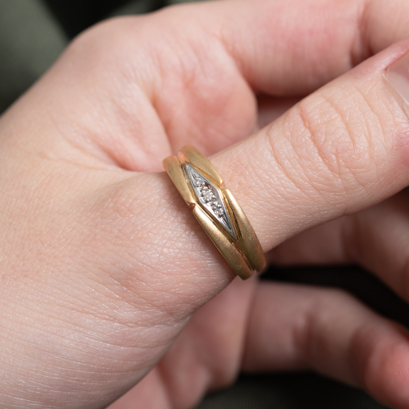 Diamond Geometric Grooved Band | 0.02ctw | SZ 10.5 |