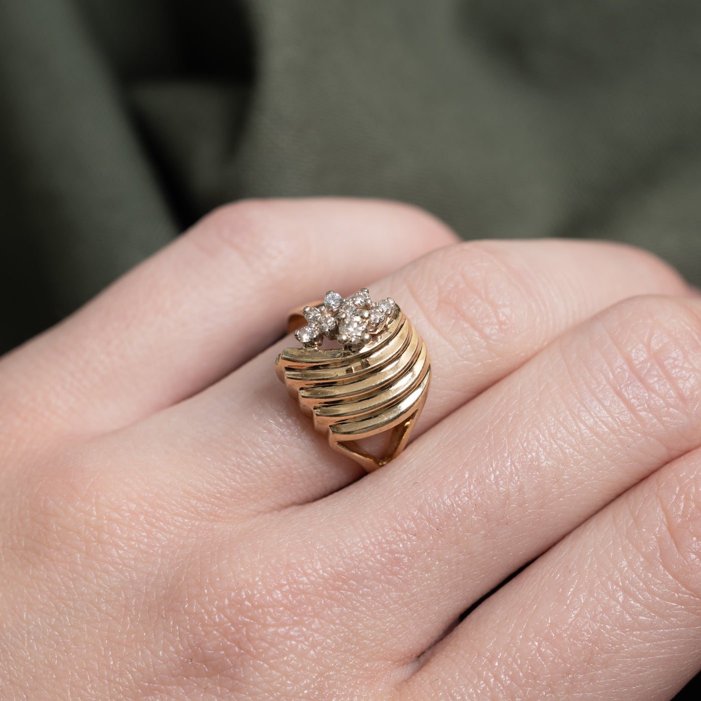 Diamond Cluster Grooved Cocktail Ring | 0.16ctw | SZ 5.5 |